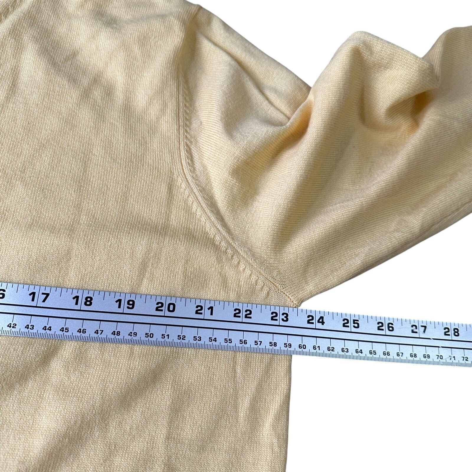 Brooks Brothers Brooks Brothers Sweater Men’s Large Yellow V-Neck Pullover Size US L / EU 52-54 / 3 - 7 Thumbnail