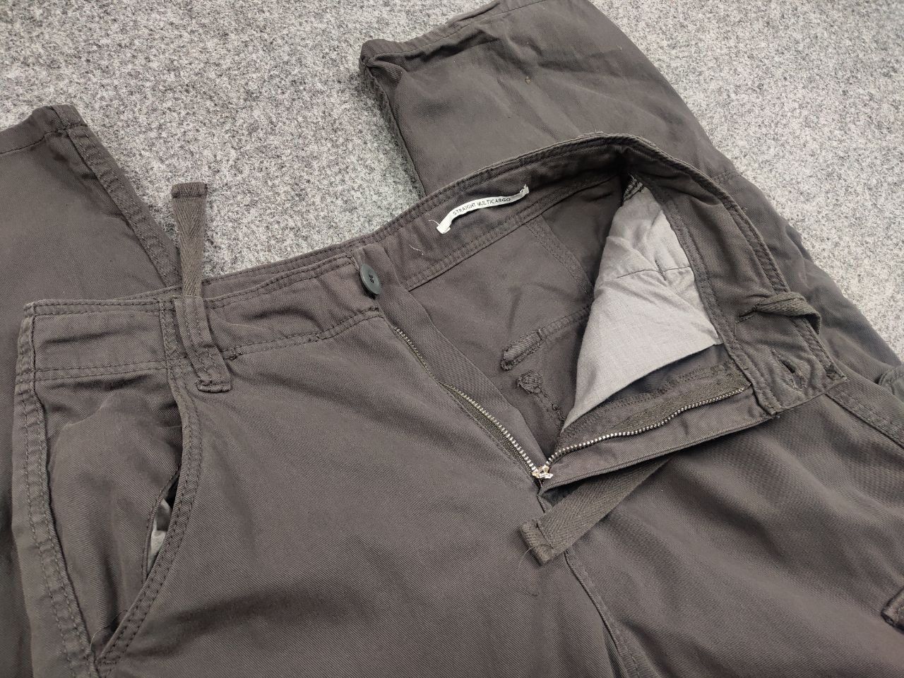 Japanese Brand Vintage Japan Style Y2K Straight Multicargo Gray Baggy Pants Size US 32 / EU 48 - 12 Thumbnail