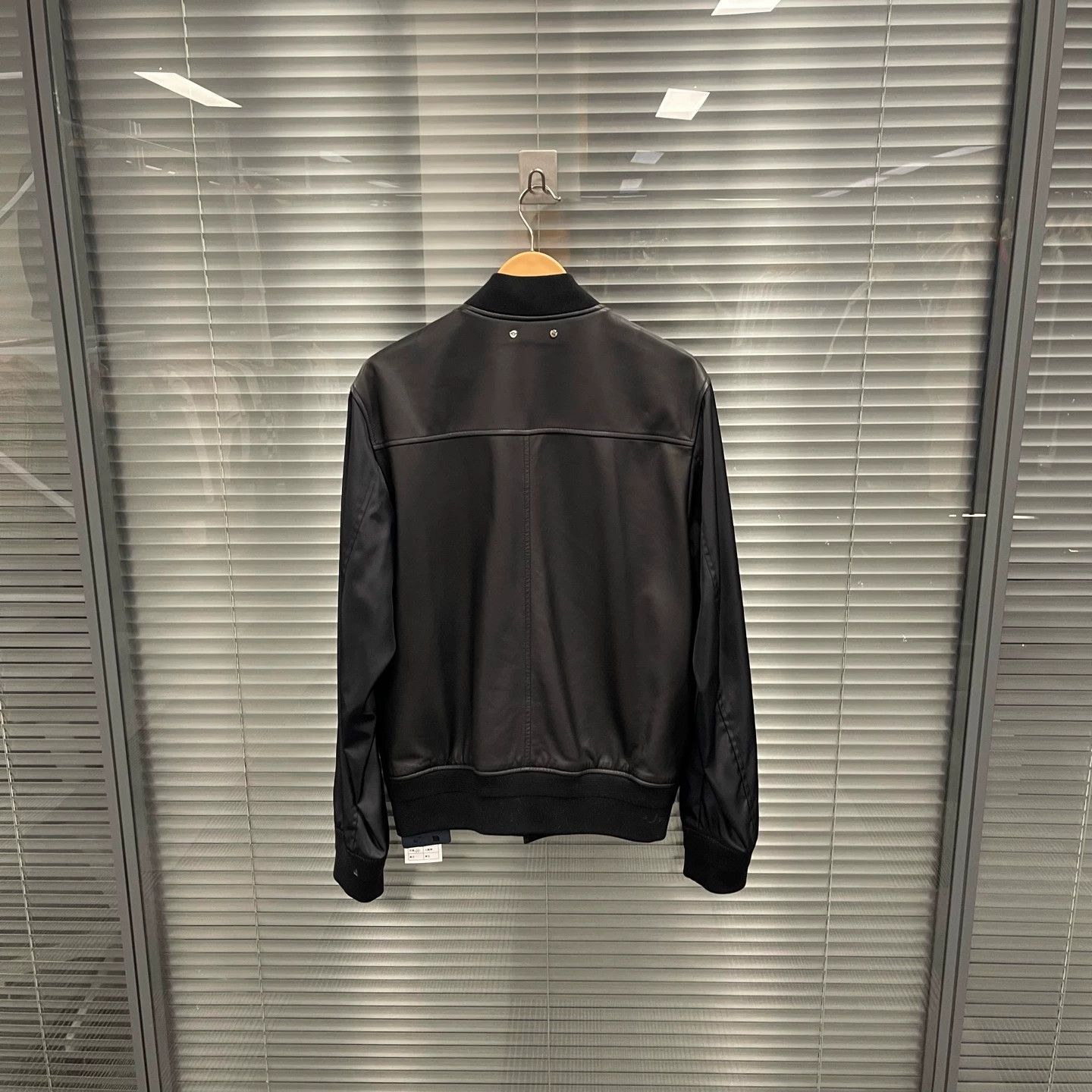 Louis Vuitton Louis Vuitton 2-Sided Allover Leather Jacket 48 99 New Size US M / EU 48-50 / 2 - 2 Thumbnail