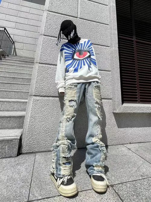 VIBE ripped grunge flared damaged jeans Size US 32 / EU 48 - 2 Thumbnail