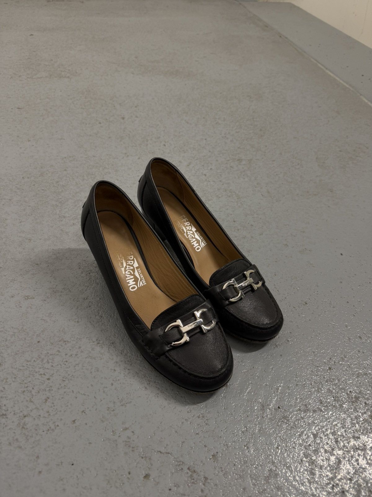 Salvatore Ferragamo Vintage Salvatore Ferragamo Leather Heels Size US 9 / IT 39 - 1 Thumbnail