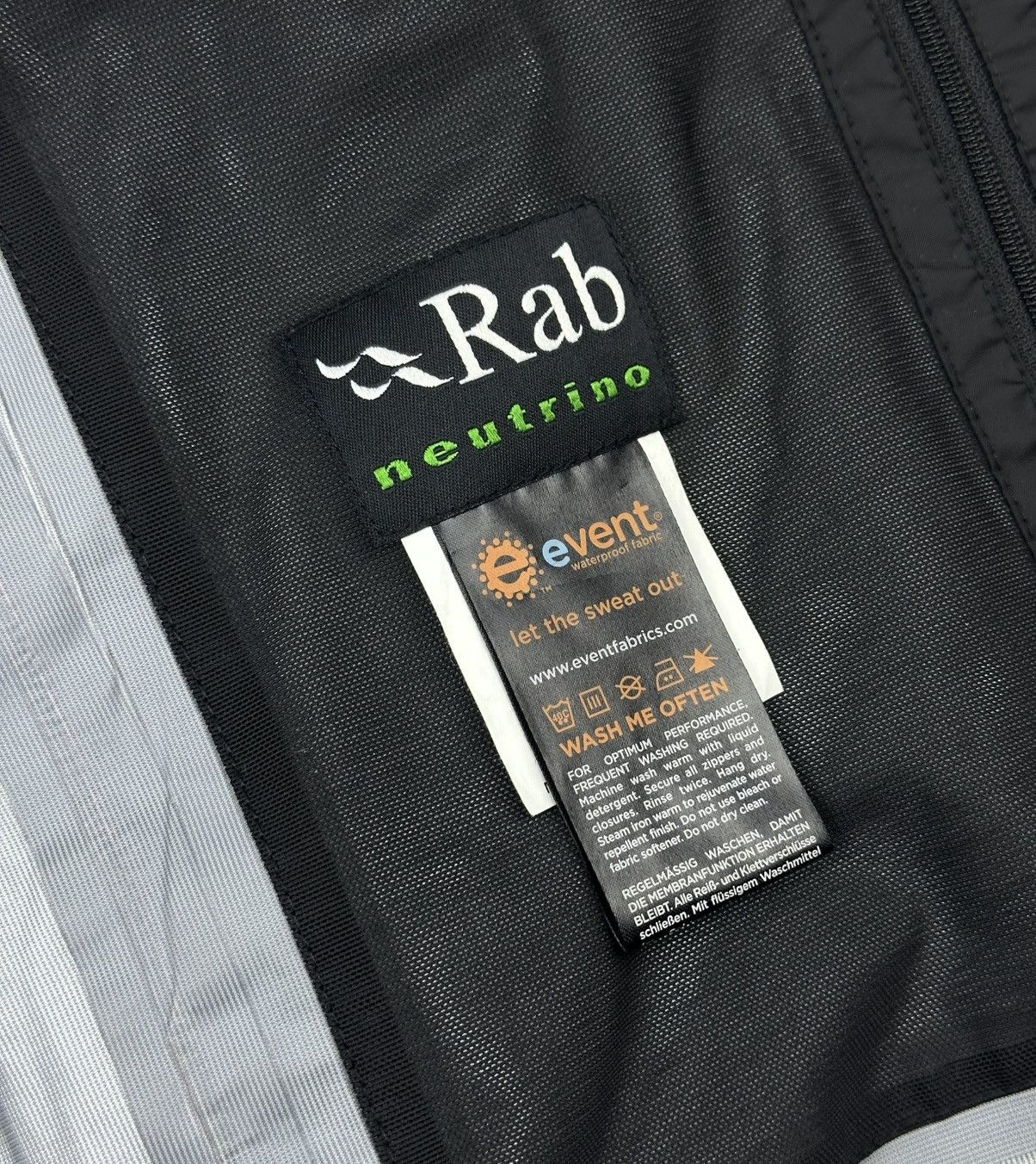 Rab Rab Latok Alpine Event Waterproof Rain Coat Jacket Size L Size US L / EU 52-54 / 3 - 18 Thumbnail