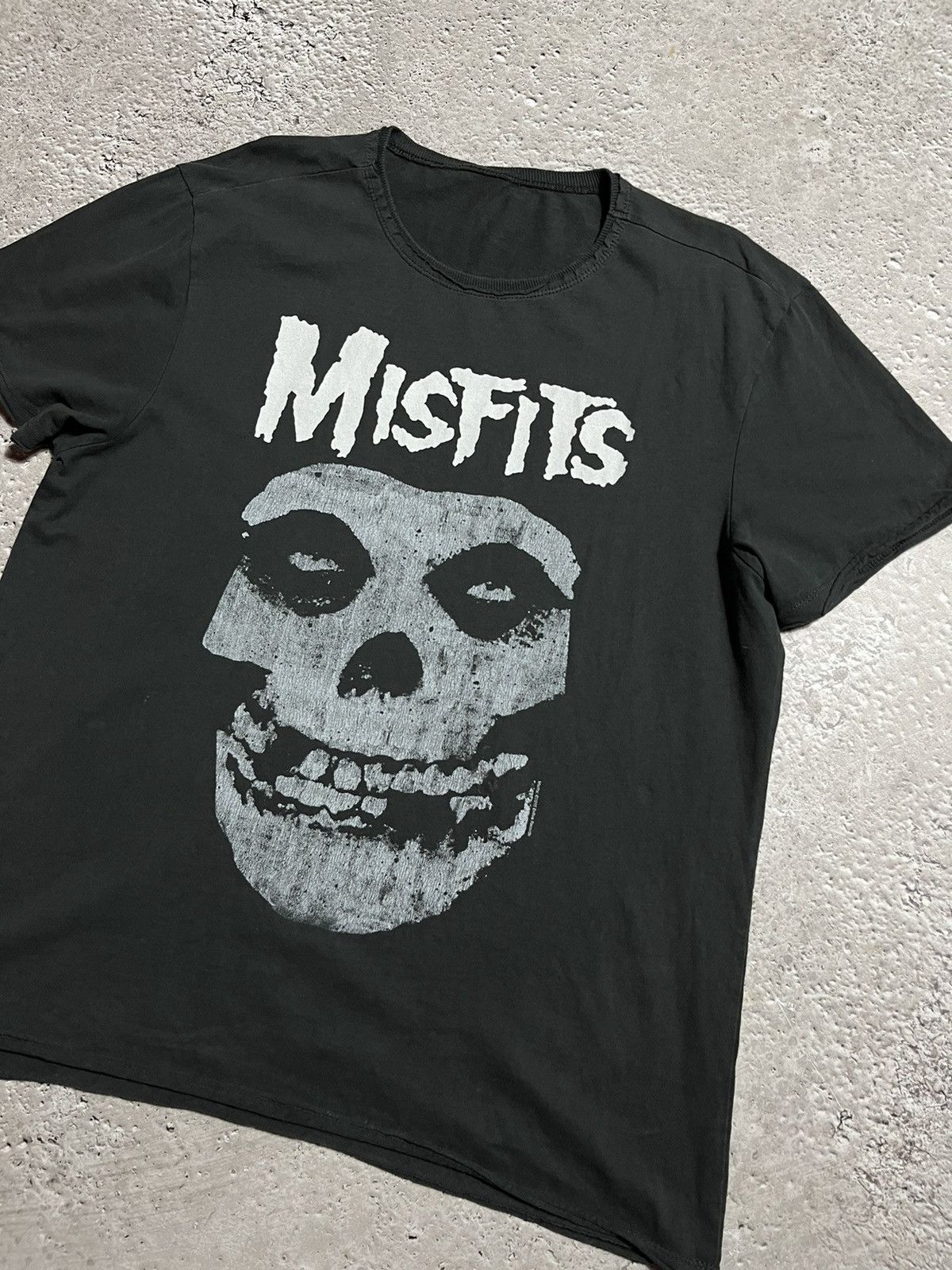 Band Tees × Misfits × Vintage Crazy Band Pank Y2K Misfits T shirt tee Size US XL / EU 56 / 4 - 2 Thumbnail