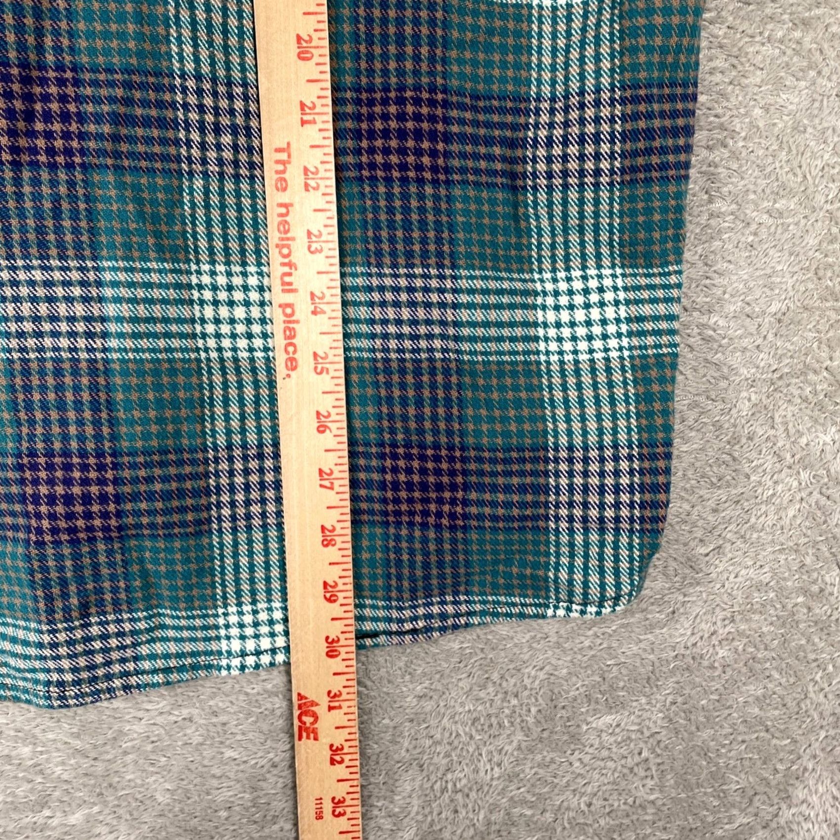 Vintage Oakwood Mountain Flannel Shirt Mens L Teal Plaid Button Up Cotton Workwear Size US L / EU 52-54 / 3 - 6 Thumbnail