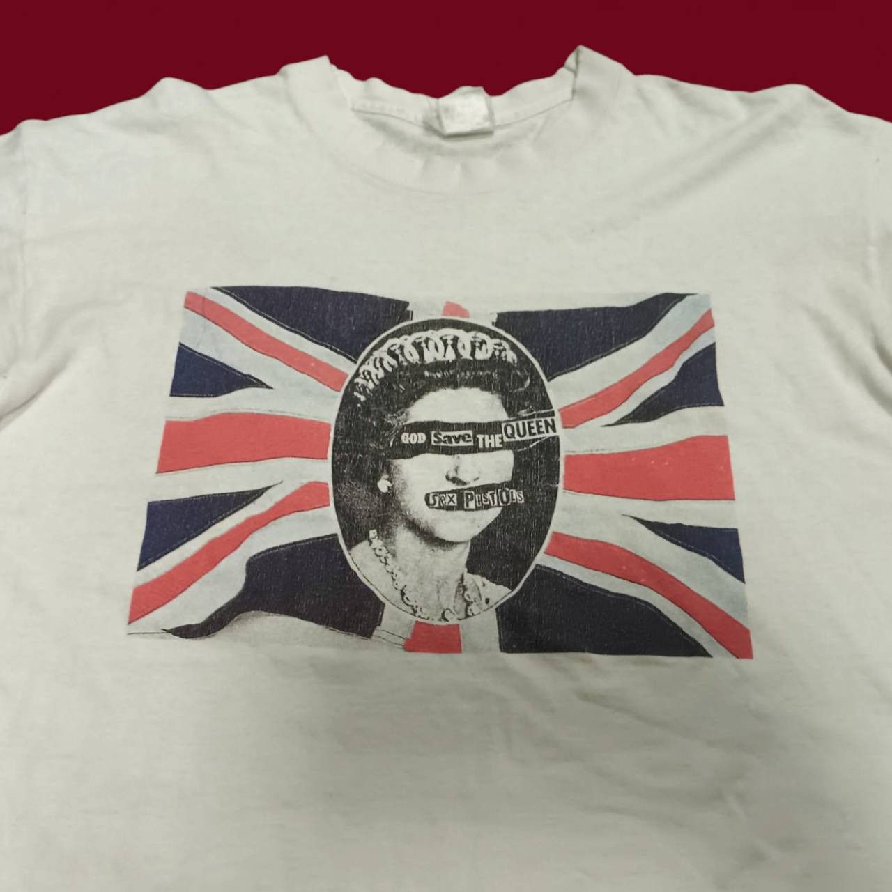 Band Tees Vintage 90's Sex Pistols God Save The Queen T-Shirt Size US L / EU 52-54 / 3 - 2 Thumbnail