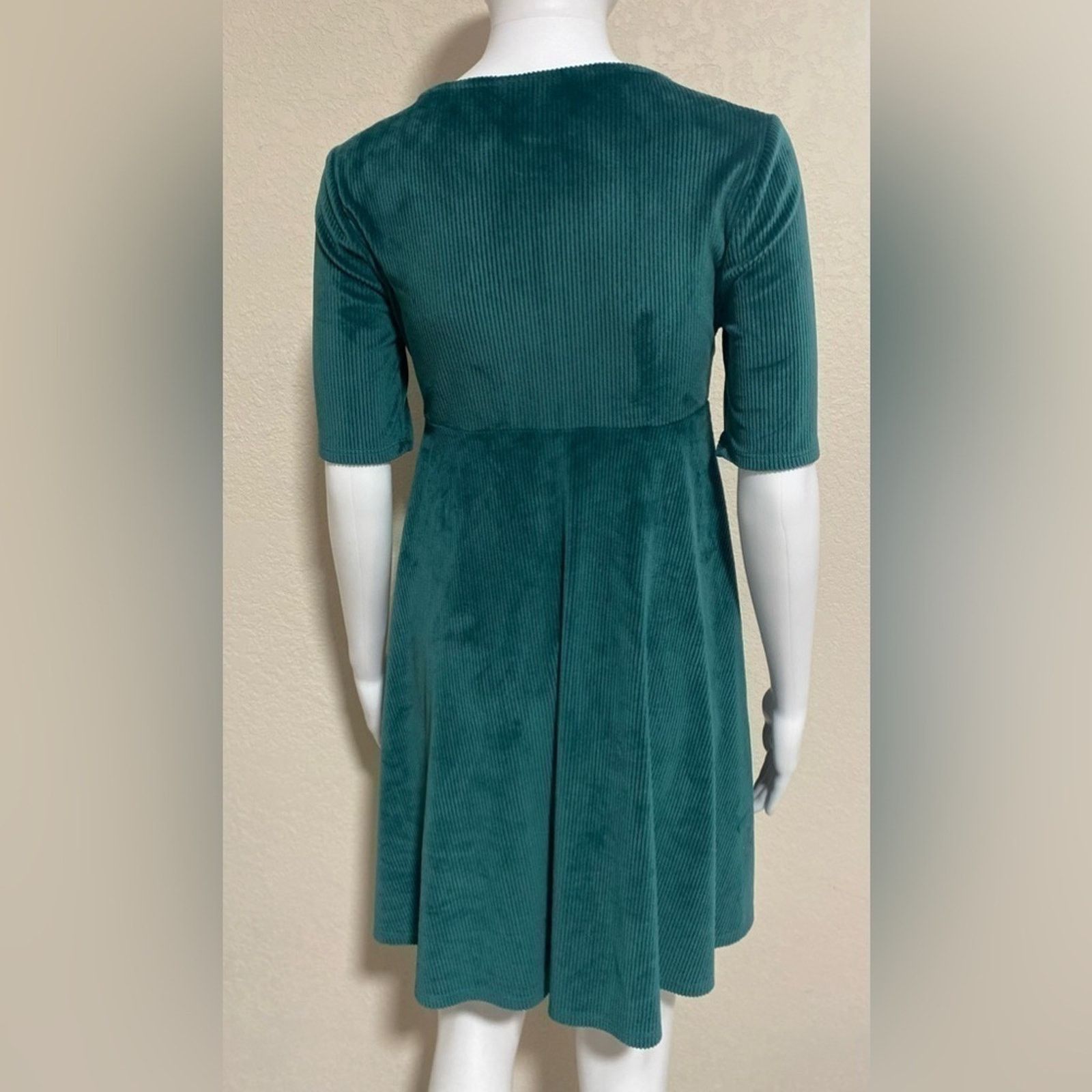 Other ModCloth | Solid Velvet Mini V Neck Holiday Party Dress | XS Size XS / US 0-2 / IT 36-38 - 2 Thumbnail