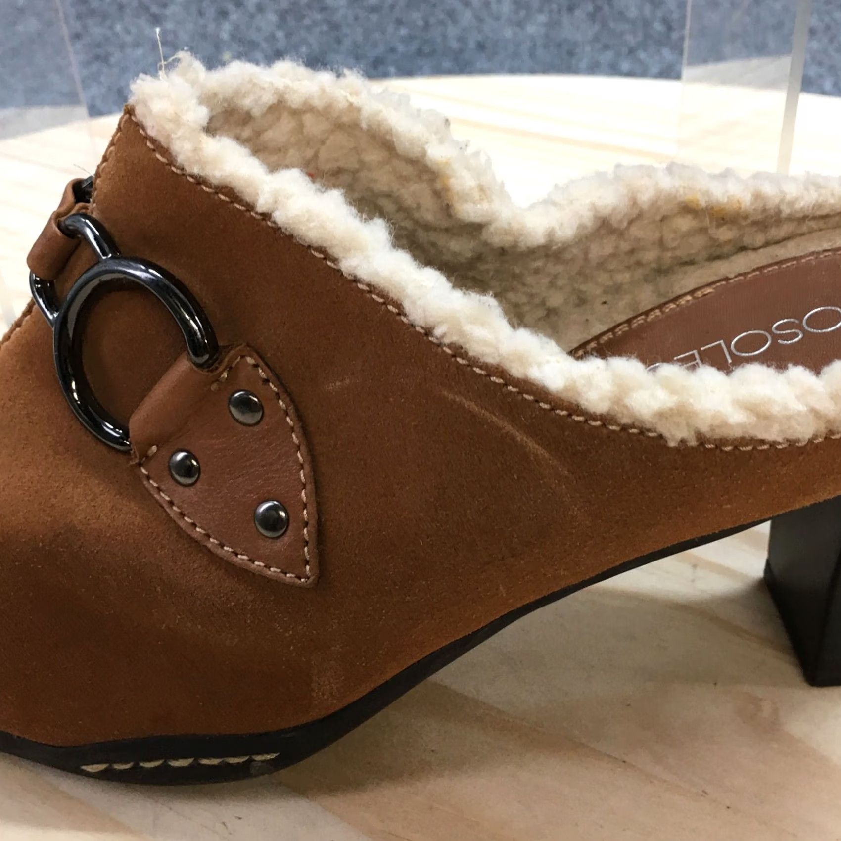 Vintage Aerosoles Heels Womens 10 B Cinch Shearly Mules Brown Leather Slip On Heels Block Fur Trim Size US 10 / IT 40 - 3 Thumbnail