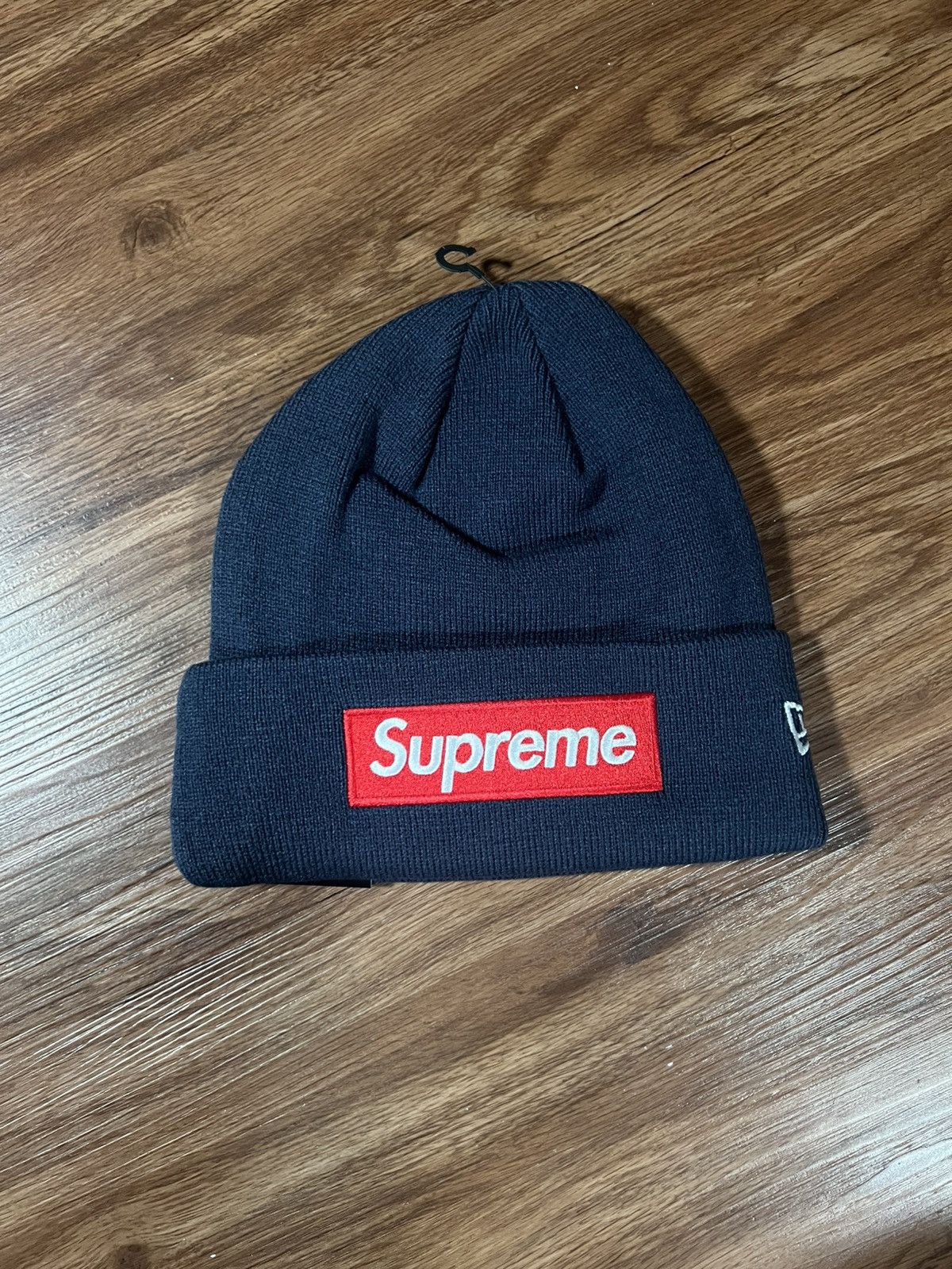 Hypebeast × Supreme Supreme Box Logo Beanie Size ONE SIZE - 1 Thumbnail