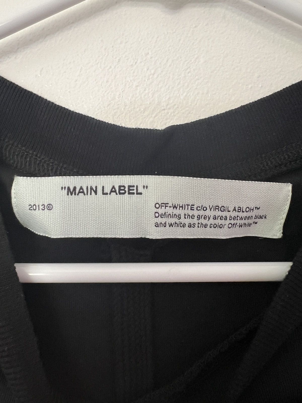 Off-White Off white airport arrow slim t shirt Size US S / EU 44-46 / 1 - 3 Thumbnail
