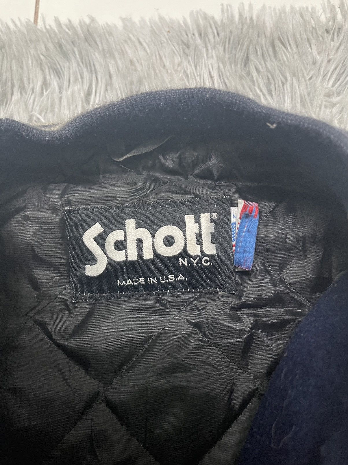 Schott 90s SCHOTT N.Y.C VARSITY JACKET SPELL OUT ON BACK RARE Size US L / EU 52-54 / 3 - 11 Thumbnail