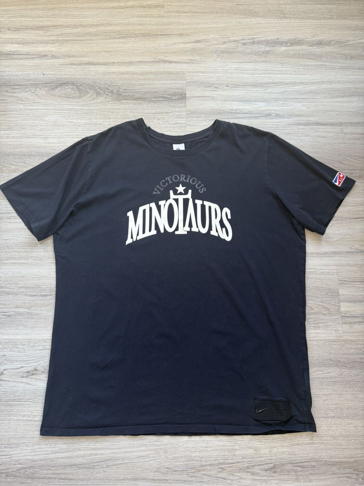 Nike × Riccardo Tisci Ricardo Tisci x Nike “Victorious Minotaurs” T-shirt Size US XL / EU 56 / 4 - 1 Thumbnail
