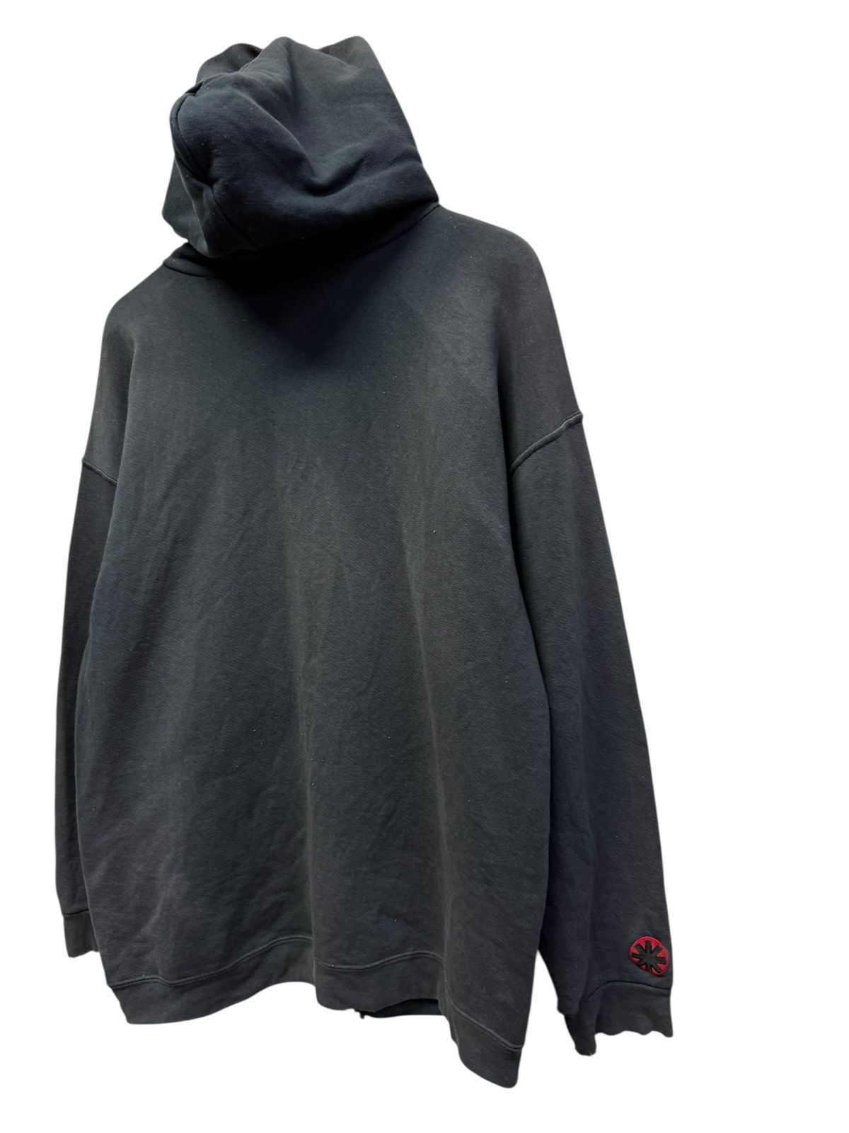 Band Tees 🔥Vintage Red Hot Chili Peppers Zipper Hoodie Distressed Size US L / EU 52-54 / 3 - 17 Thumbnail