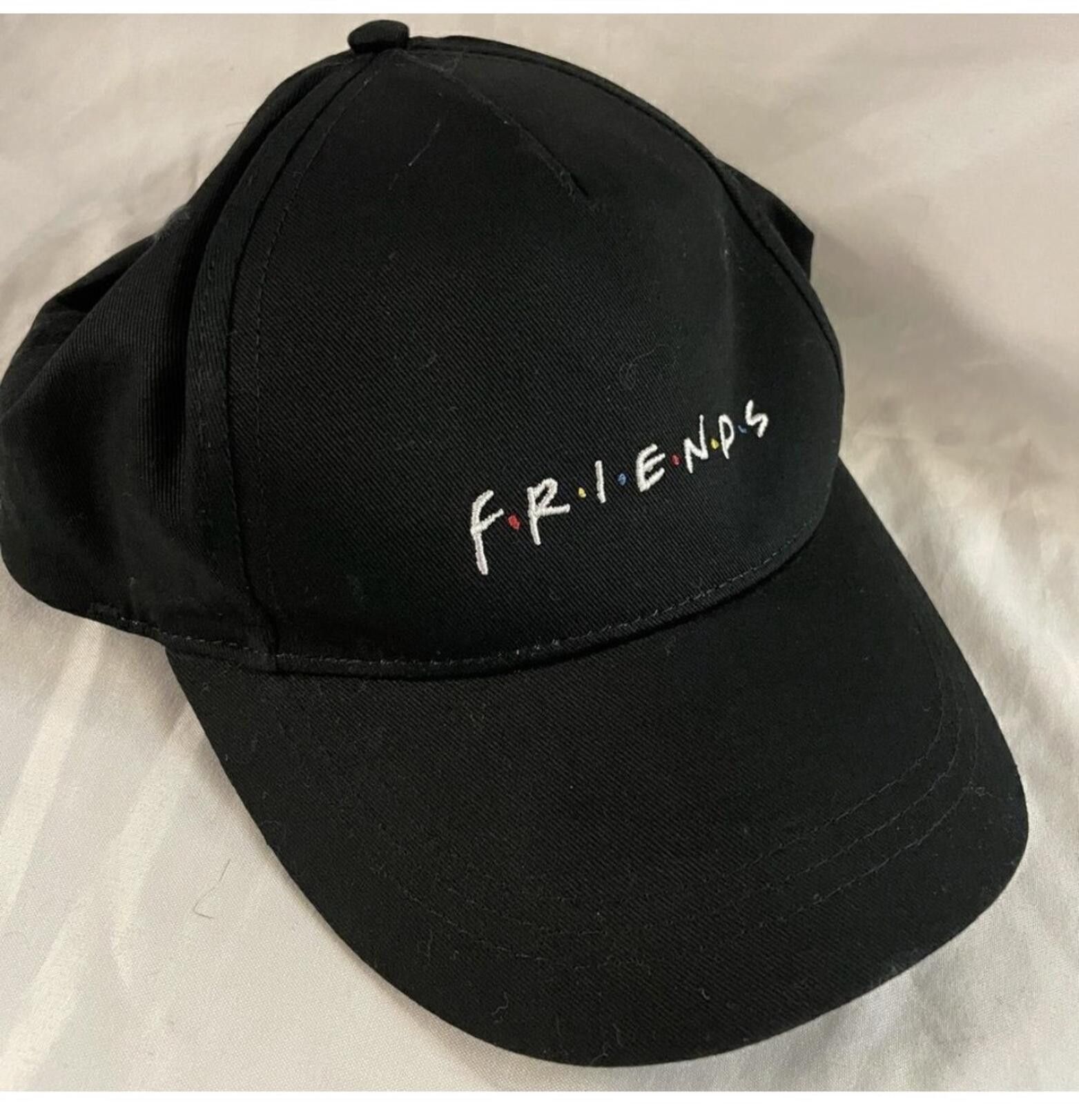 Other H&M Friends baseball hat Size ONE SIZE - 1 Thumbnail