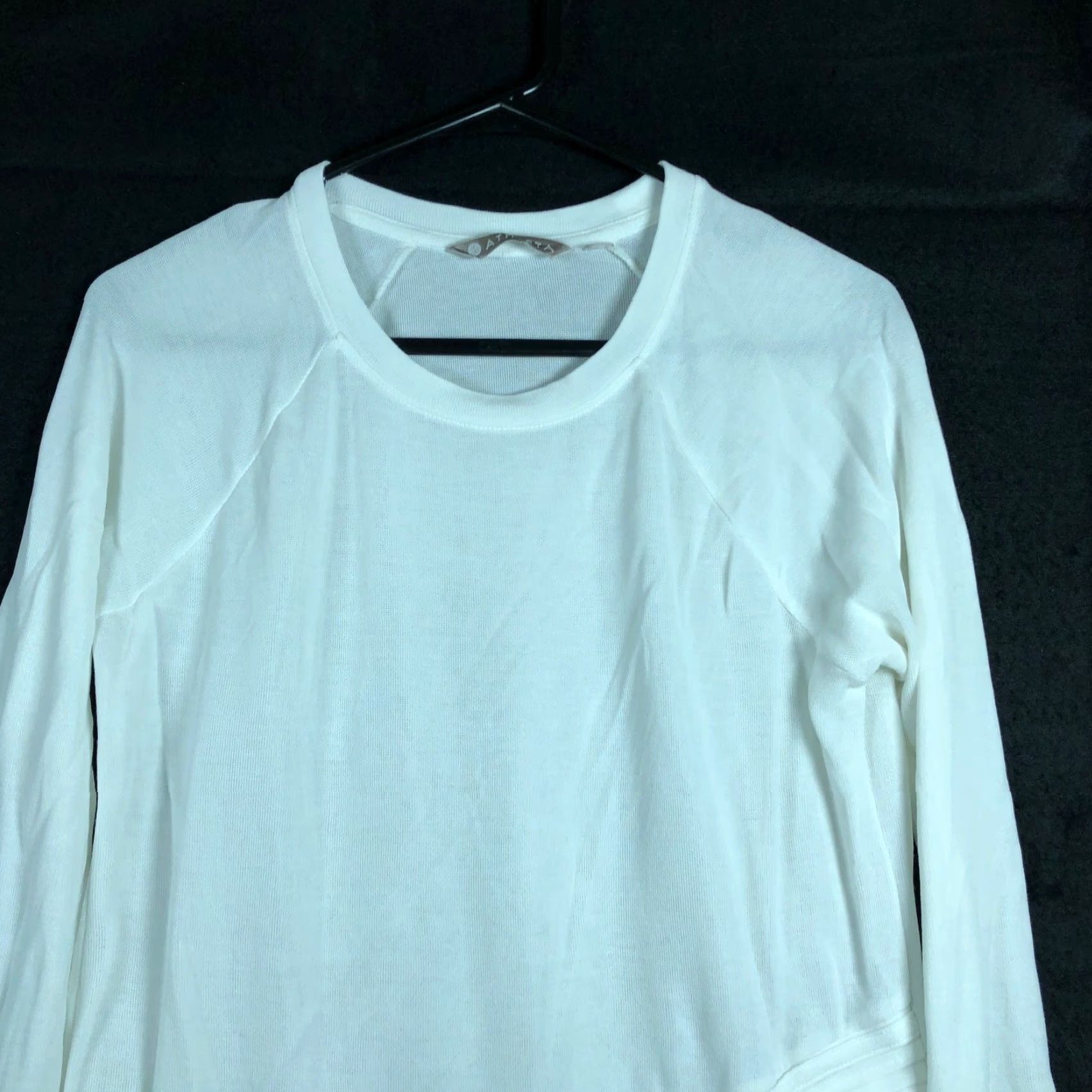 Athleta Athleta Womens Sweatshirt Cream Serenity Criss Cross Pullover Stretch XS Size XS / US 0-2 / IT 36-38 - 2 Thumbnail