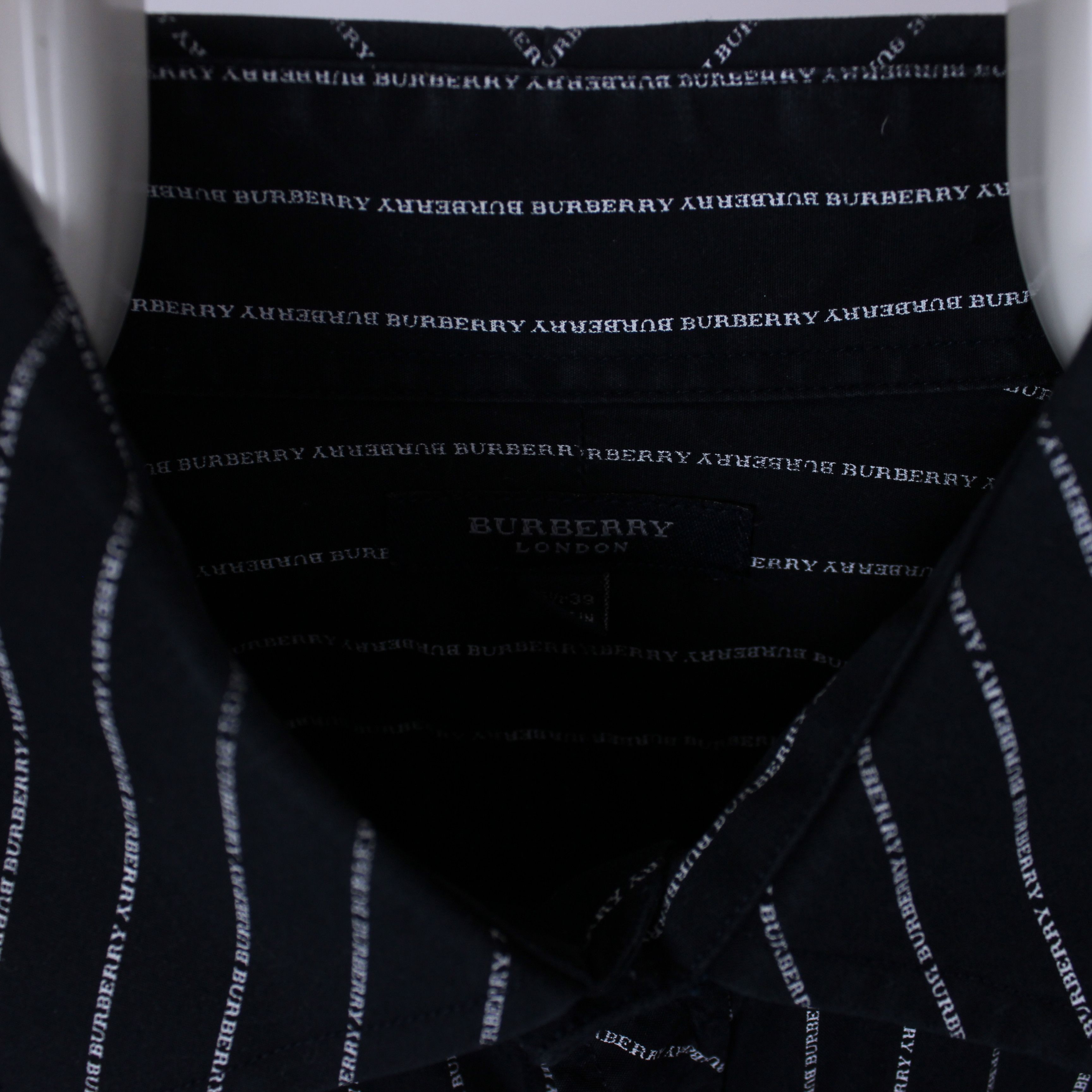 Burberry Burberry shirt men monogram 15 39 1/2 L tailored Size US L / EU 52-54 / 3 - 4 Thumbnail
