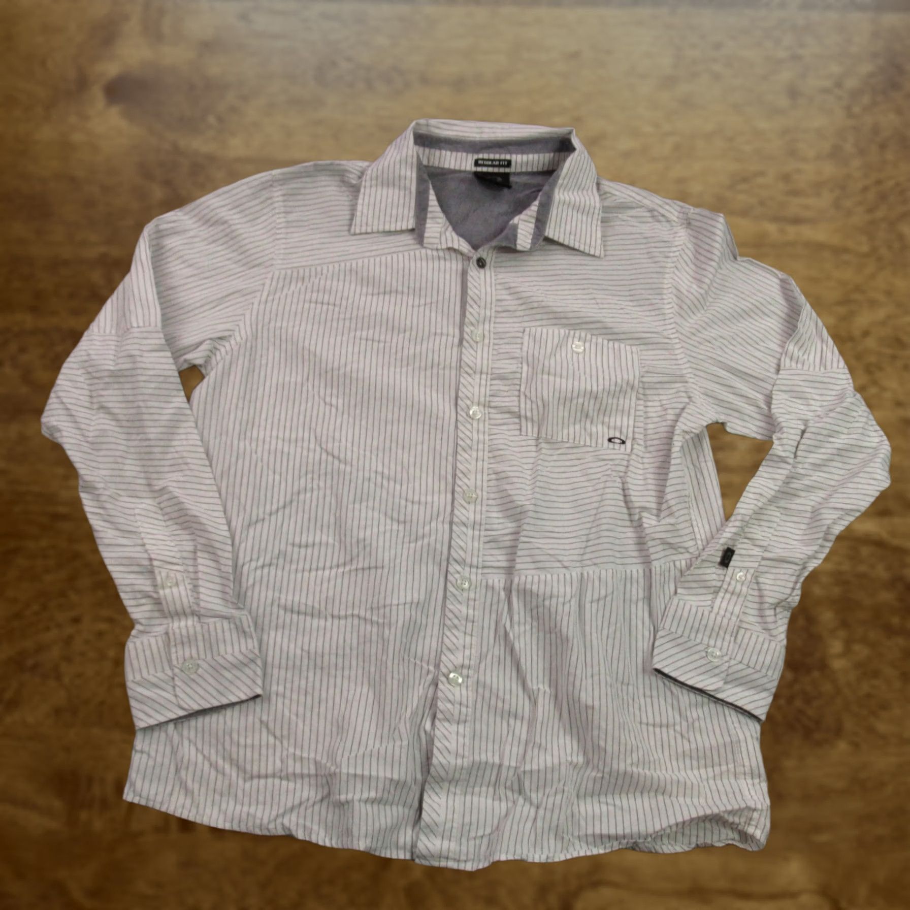 Oakley Oakley Shirt Mens Large Long Sleeve Button Front Pocket Outdoor Stripes Size US L / EU 52-54 / 3 - 1 Thumbnail