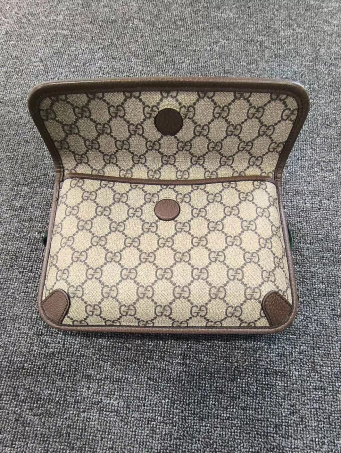 Gucci GUCCI Tiger Head Crossbody Bag 98 New Khaki Size ONE SIZE - 3 Thumbnail