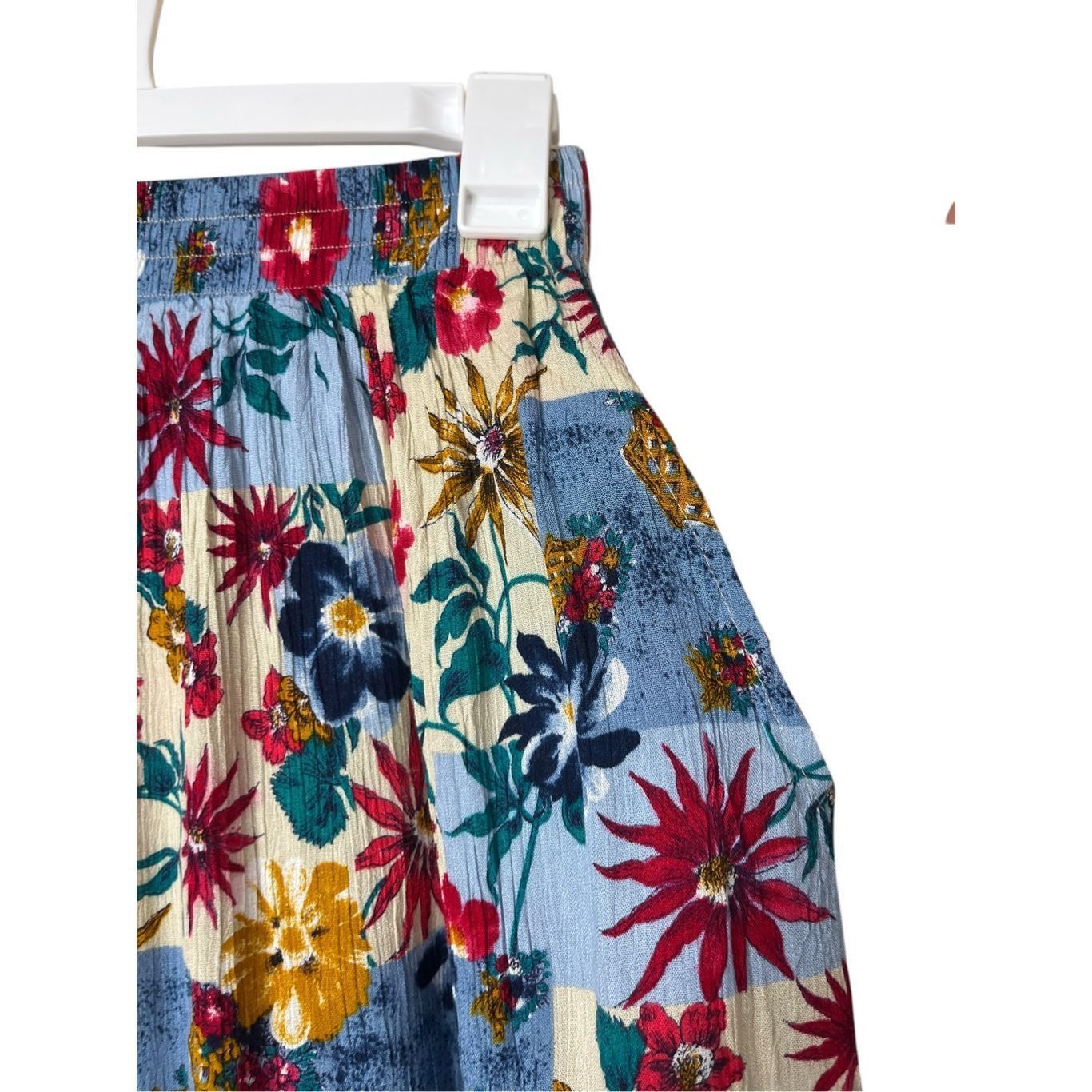 Other Vintage The Villager pleated Blue Cream Floral Boho Maxi Ski Size 28" / US 6 / IT 42 - 4 Thumbnail