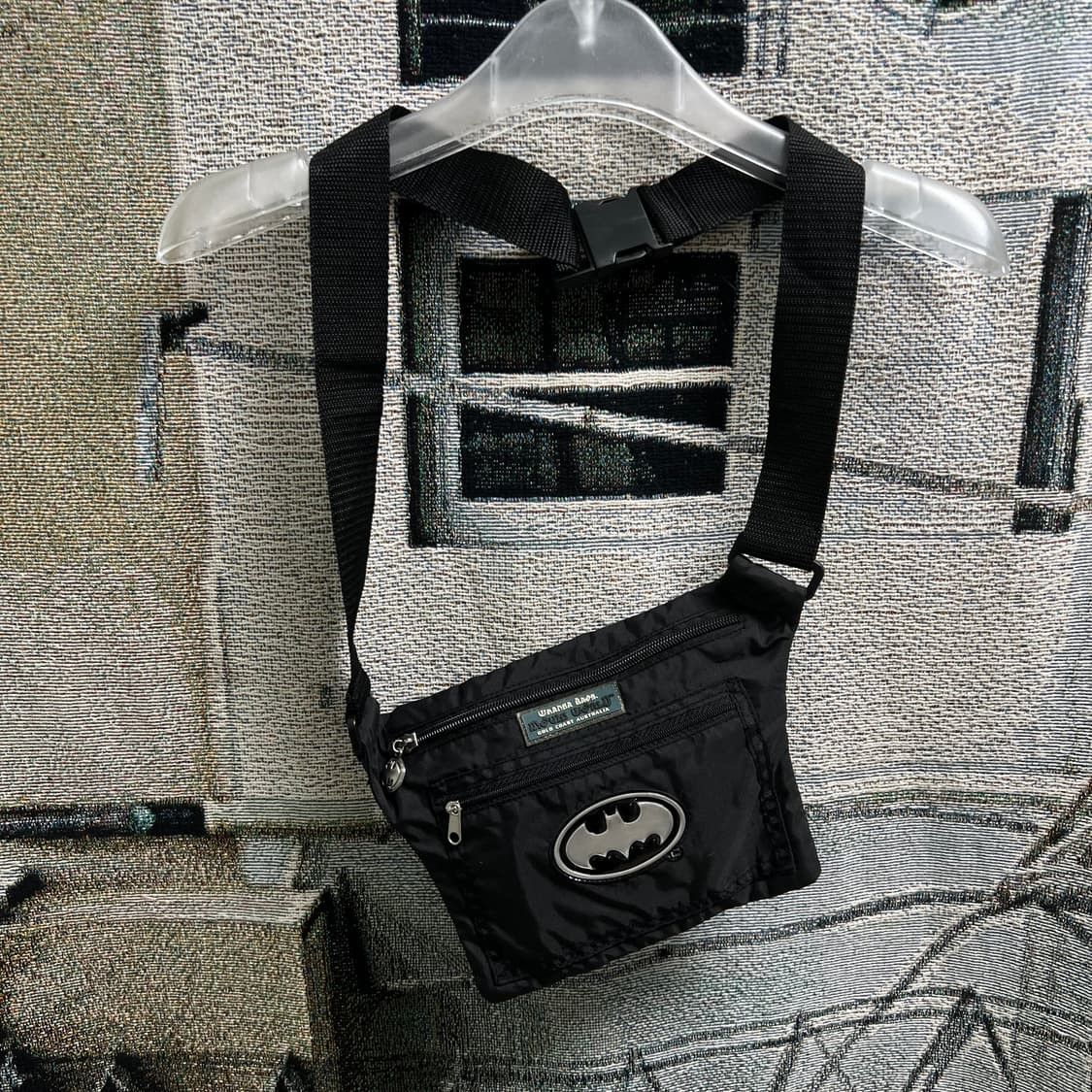 Warner Bros Warner Bros Batman Goods Waist Bag Hip Sack Size ONE SIZE - 1 Thumbnail