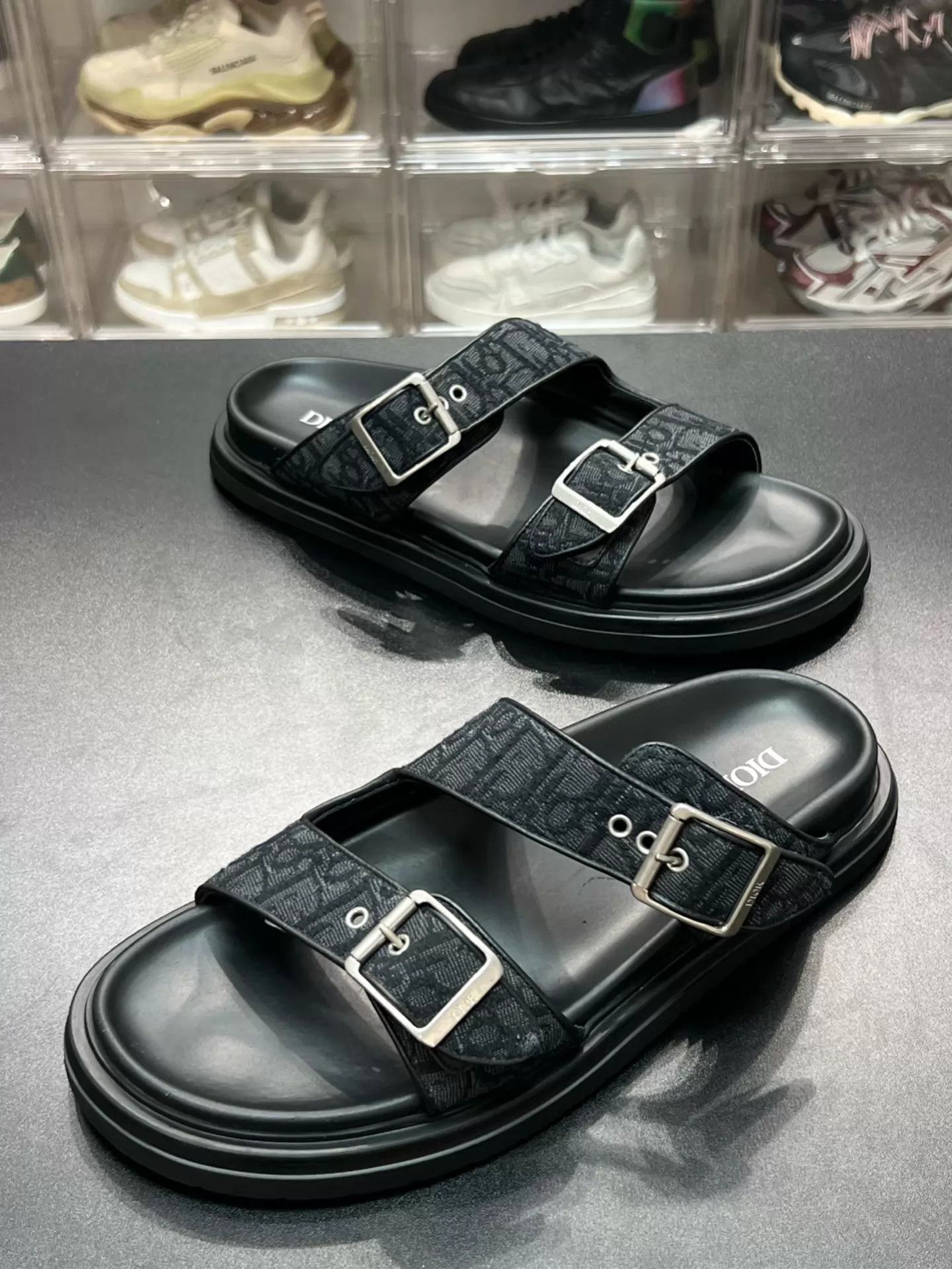 1017 ALYX 9SM × Dior × Matthew Williamson Dior Matthew Williams