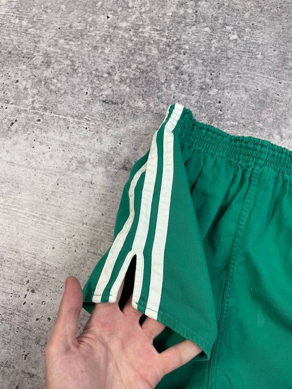 Adidas Vintage 80s Adidas Yugoslavia Soccer Shorts Y2K Size US 32 / EU 48 - 4 Thumbnail