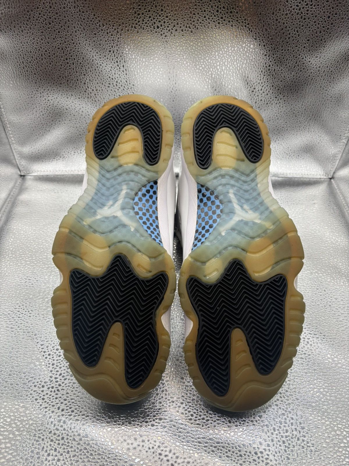 Jordan Brand Air Jordan 11 Legend Blue 2024 Size US 10.5 / EU 43-44 - 3 Thumbnail