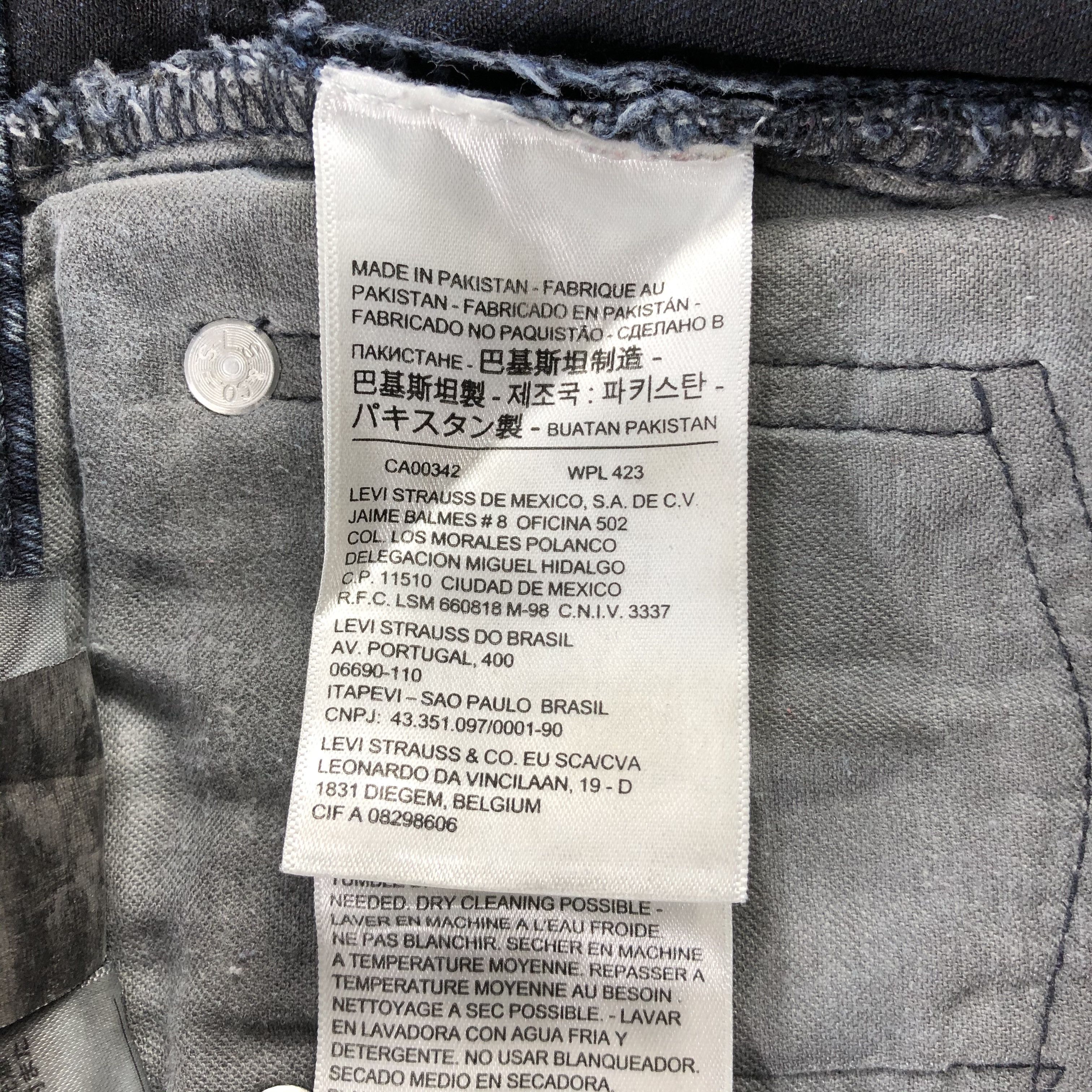 Levi's × Vintage Vintage Faded Black Levis 514 Jeans-JM3129 Size US 33 - 13 Thumbnail