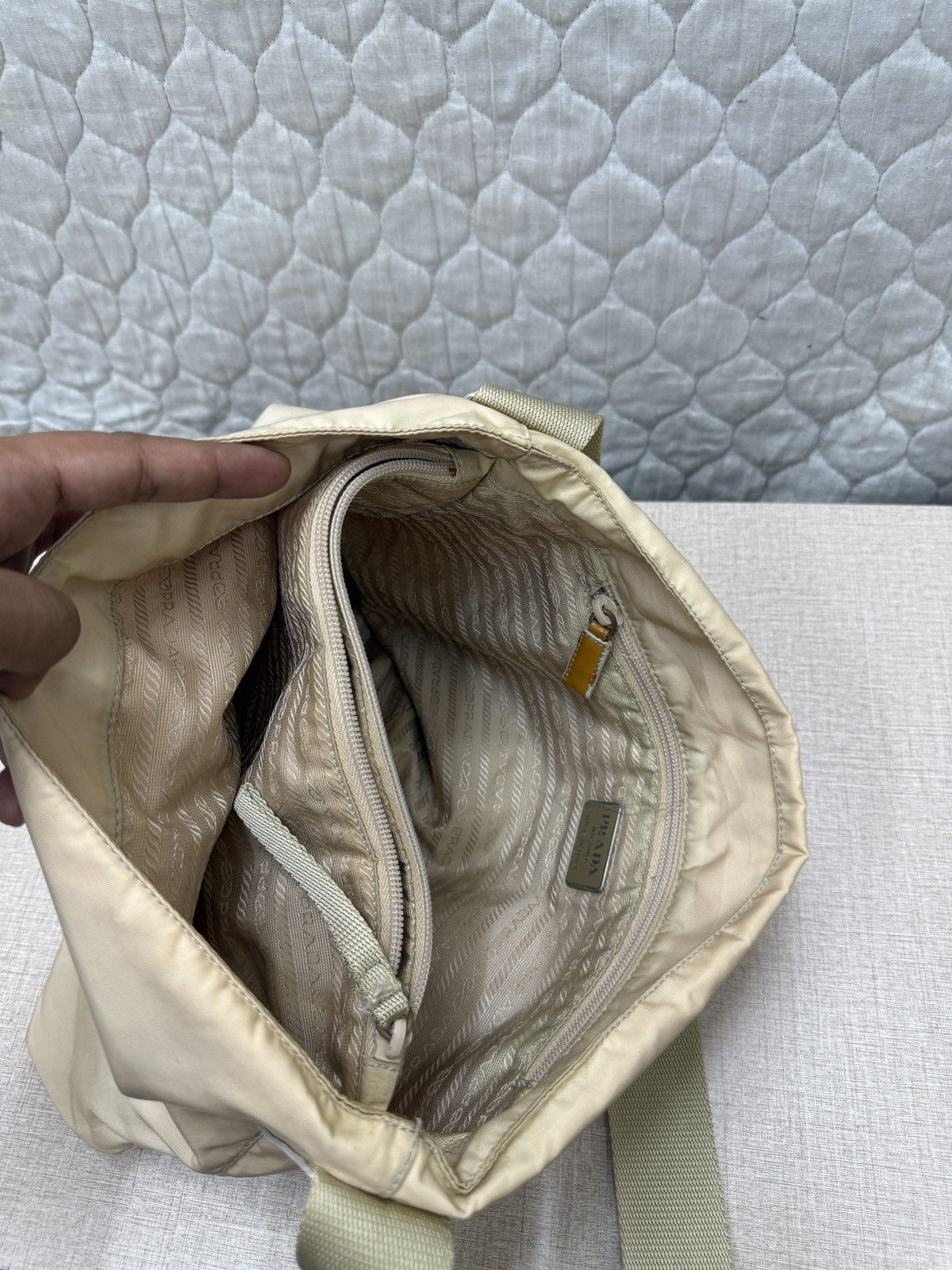 Prada 🔥🔥🔥ARCHIVE VTG PRADA BAG Size ONE SIZE - 16 Thumbnail