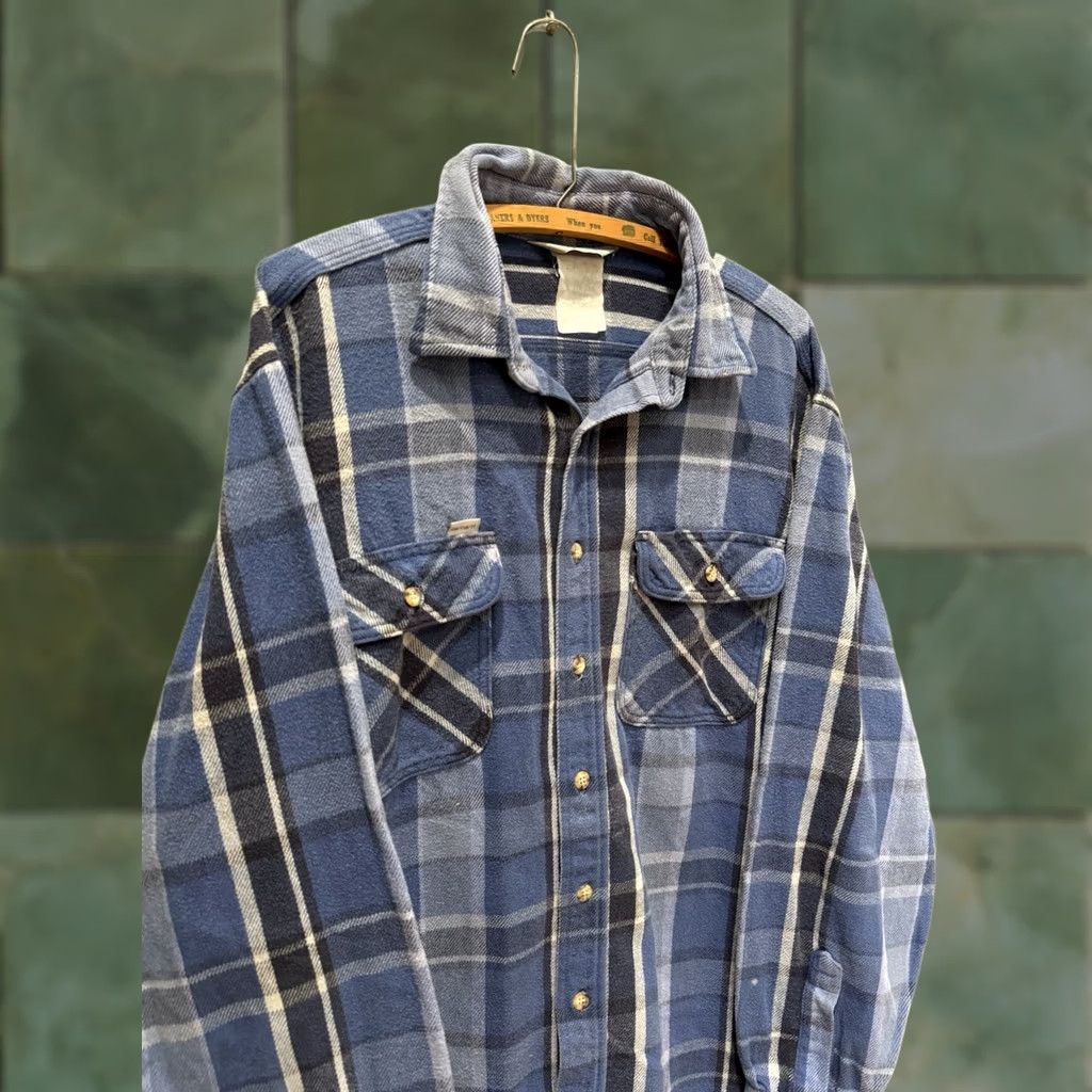 Carhartt VINTAGE Carhartt Rugged Blue Cotton Plaid Heavyweight Flannel Men’s XL USA Button-Up Long Sleeve 90s Size US XL / EU 56 / 4 - 1 Thumbnail
