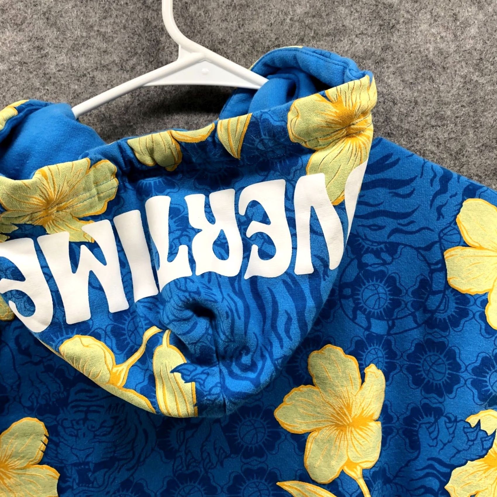 Vintage Overtime Hoodie Mens M Blue Yellow Floral Hawaiian Tropical Tiger Graphic Size US M / EU 48-50 / 2 - 5 Thumbnail