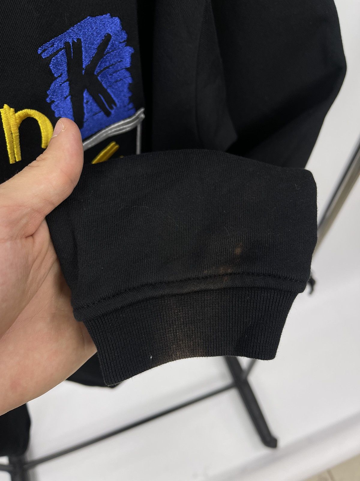 Moschino Vintage Moschino Think LOVE Moschino sweatshirt Size M Black Size US M / EU 48-50 / 2 - 5 Thumbnail