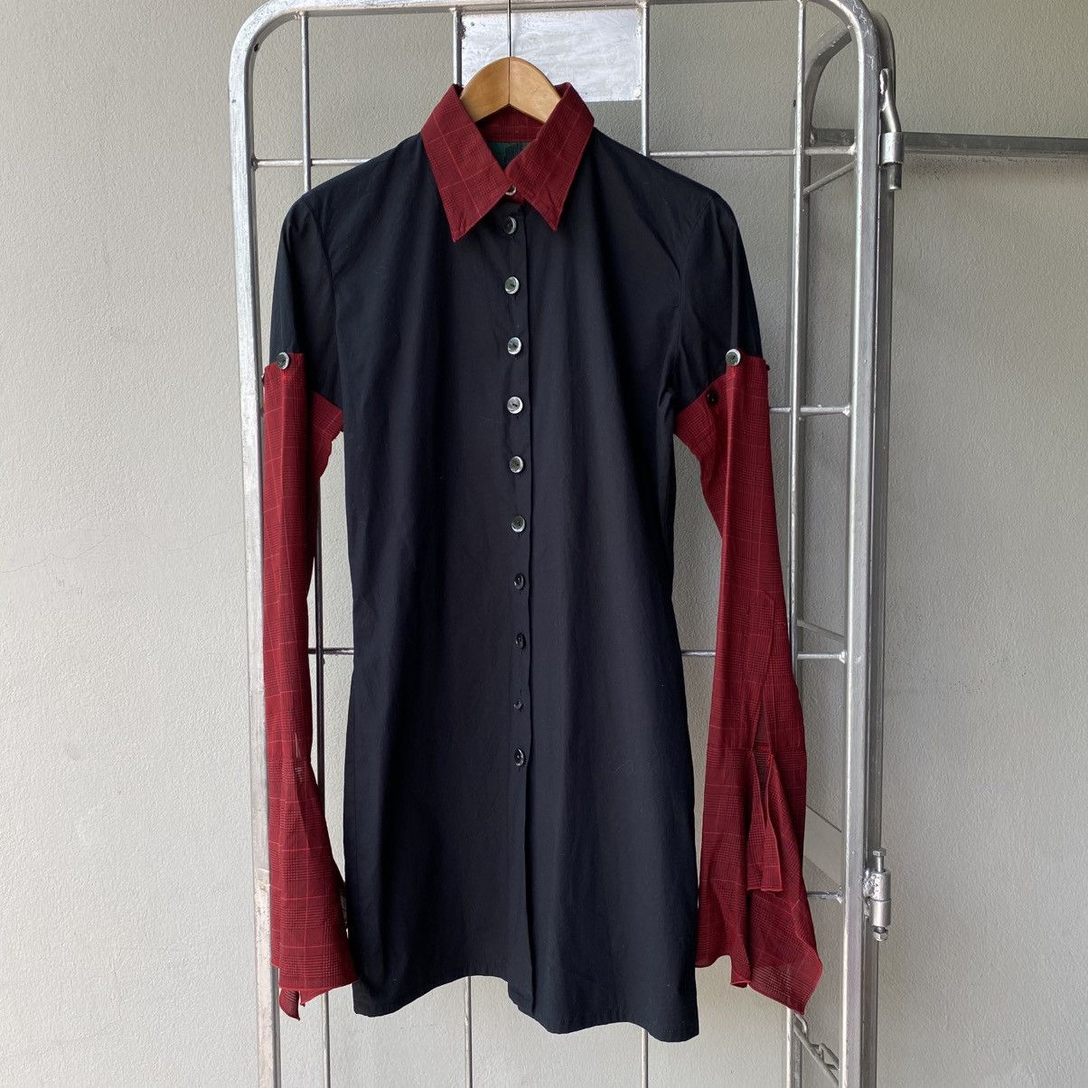 Jean Paul Gaultier JUNIOR GAULTIER Black & Red Contrast Sleeve Shirt Size S / US 4 / IT 40 - 14 Thumbnail