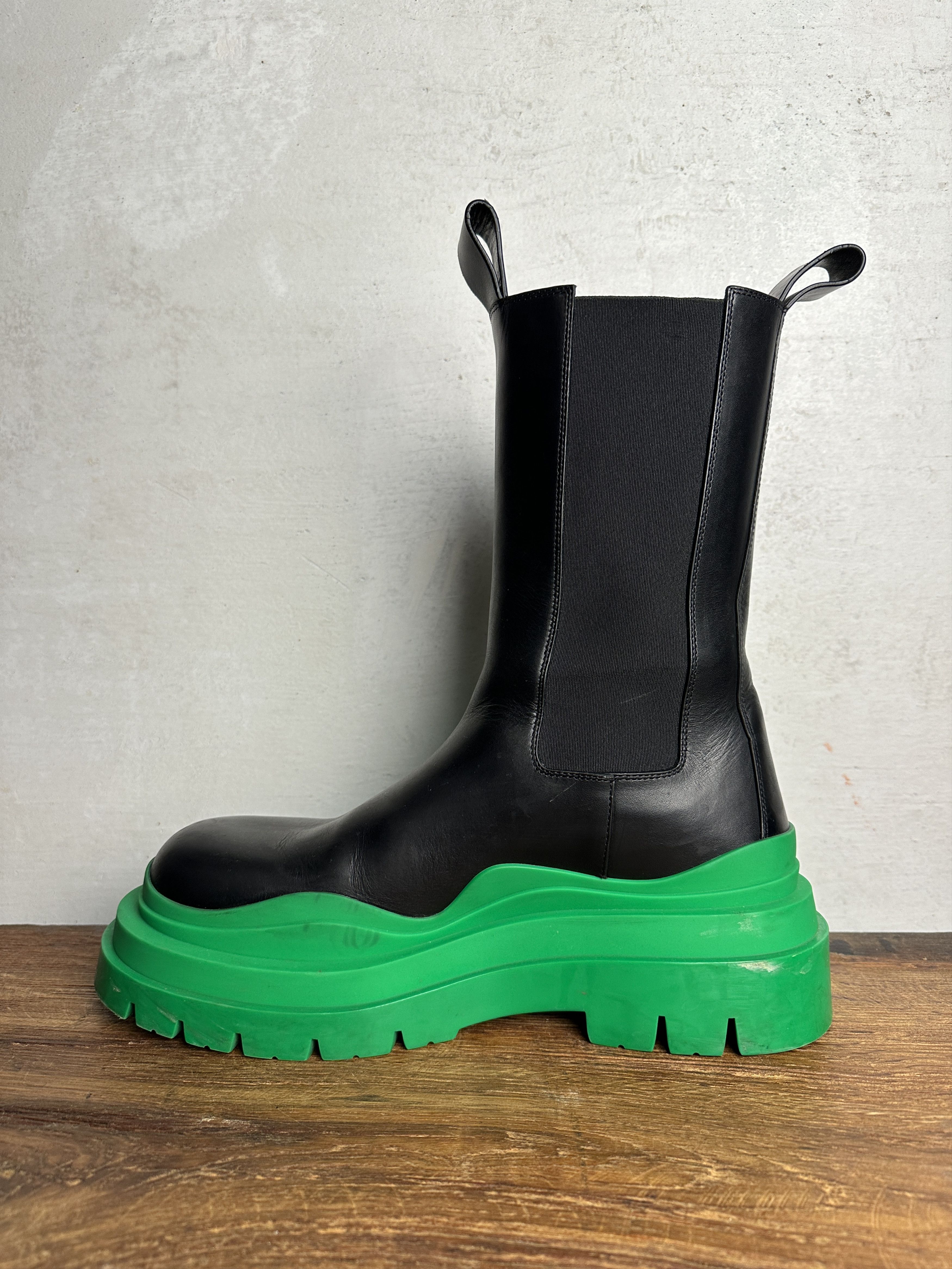 Bottega Veneta Bottega Veneta Chelsea Green Lug Boots Size US 10 / IT 40 - 3 Thumbnail