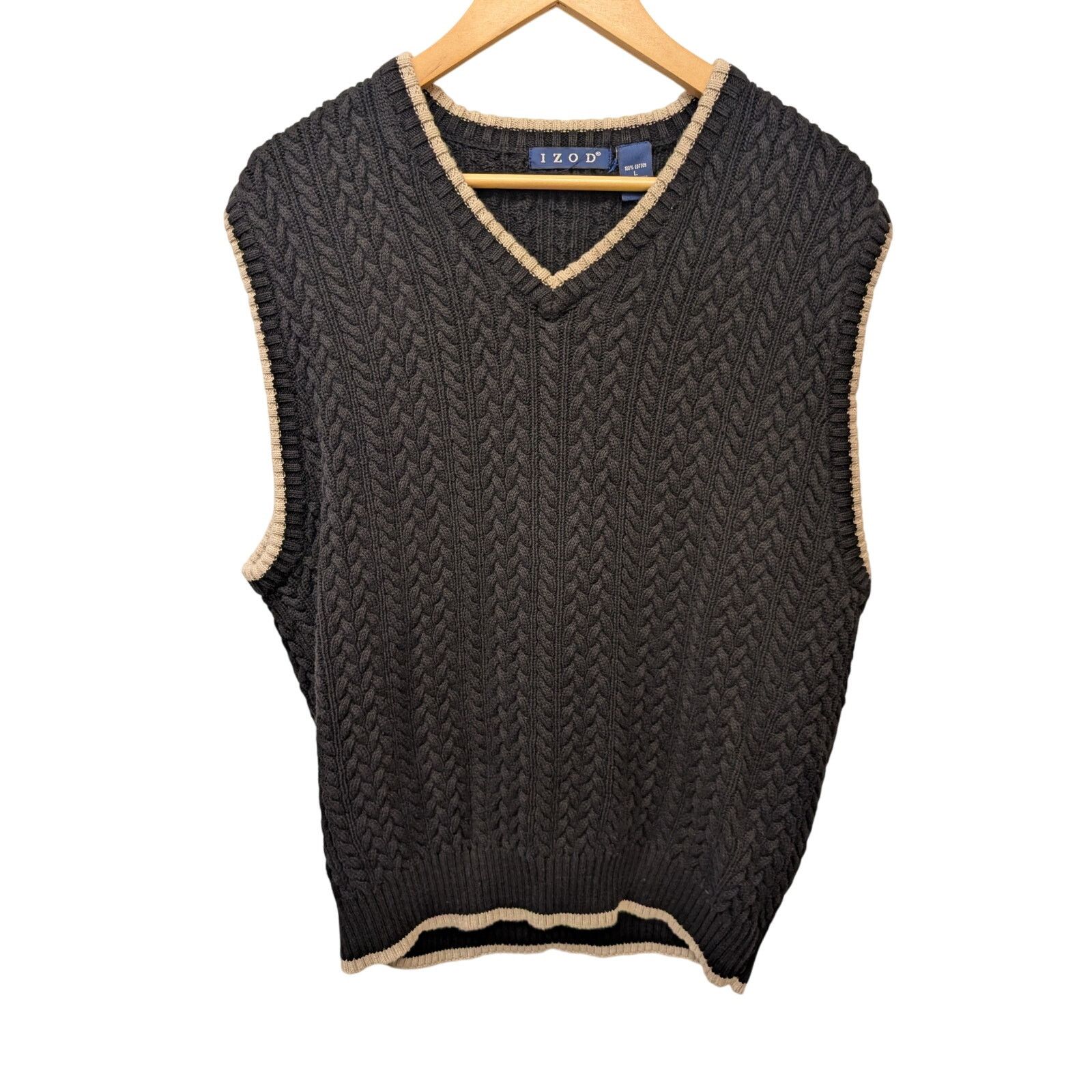 Izod Vintage Izod Sweater Vest Cable Knit Black Men's Large 90s Size US L / EU 52-54 / 3 - 1 Thumbnail
