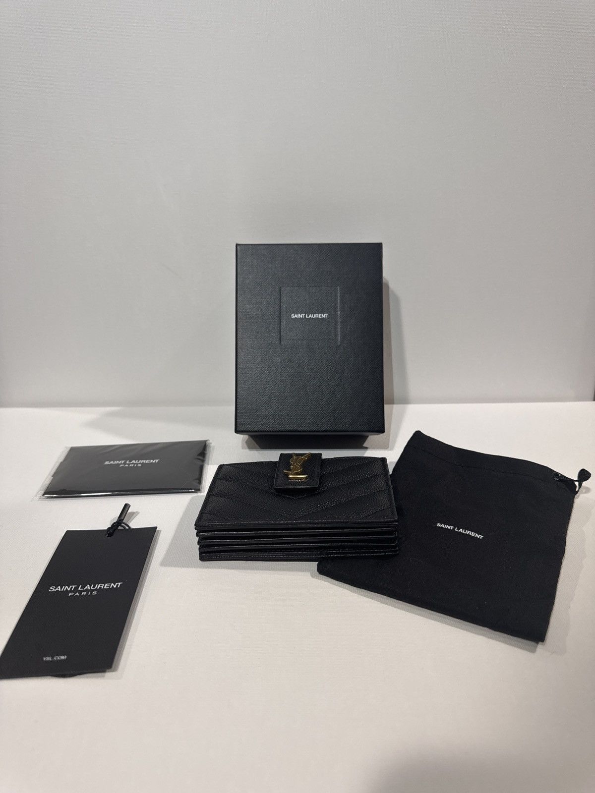 Yves Saint Laurent Yves Saint Laurent Grain De Poudre Tech Nero Size ONE SIZE - 1 Thumbnail