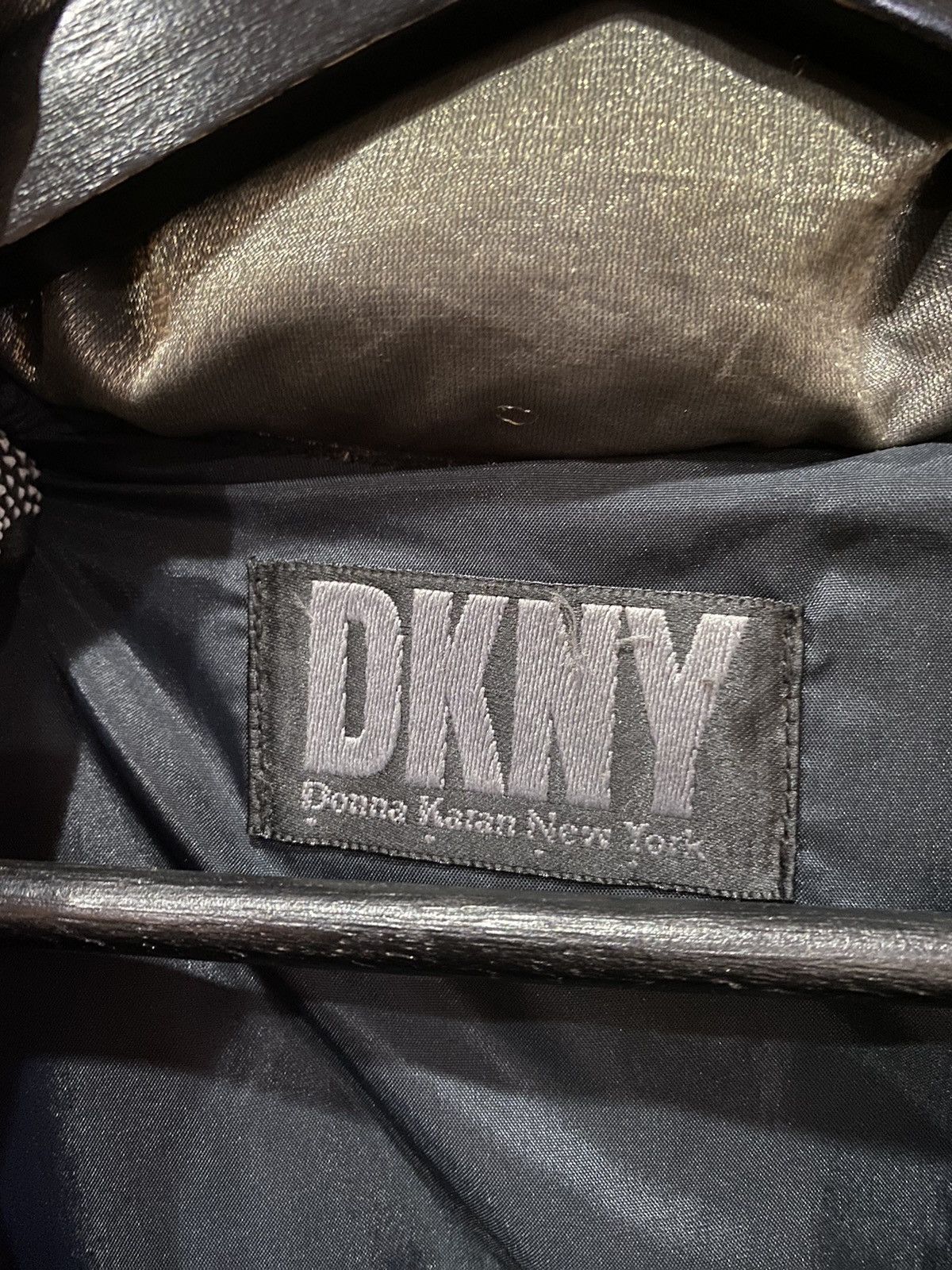 DKNY DKNY Metallic Down Jacket Vintage Donna Karan New York Coat Size US M / EU 48-50 / 2 - 11 Thumbnail