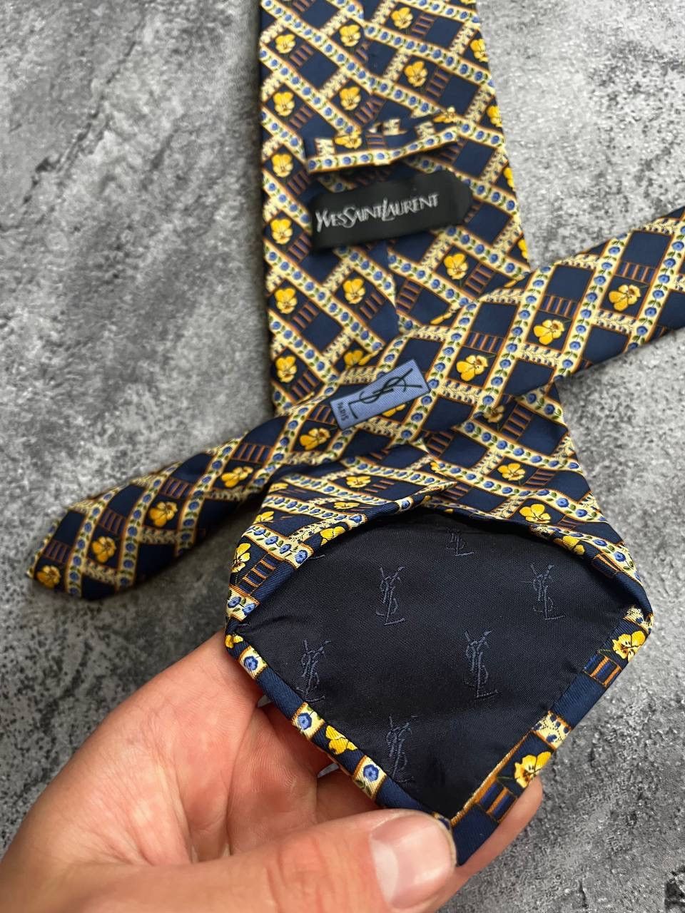 Yves Saint Laurent Yves Saint Laurent Tie Size ONE SIZE - 7 Thumbnail
