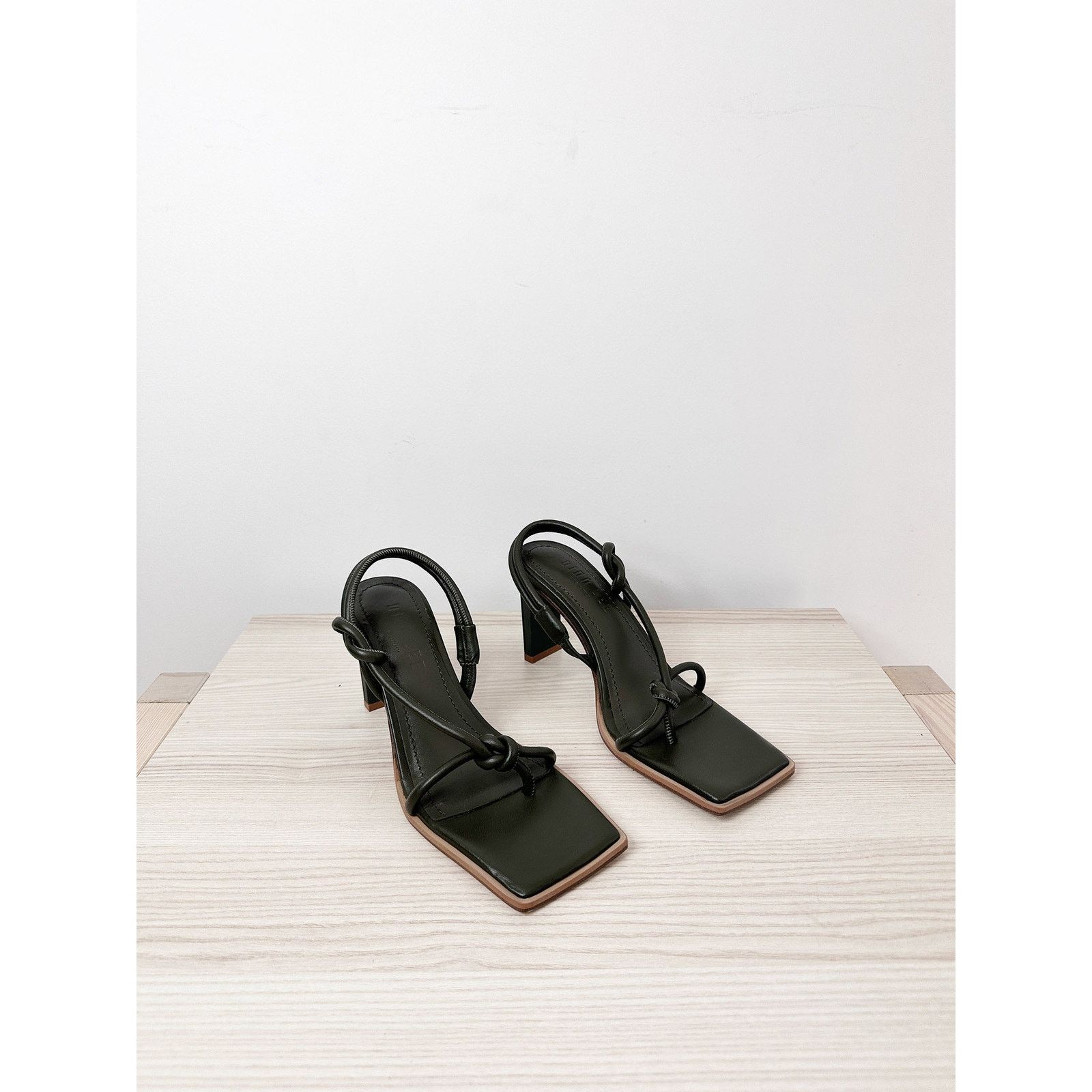 Dion Lee Dion Lee Knot High Heel in Deep Olive Size US 6 / IT 36 - 3 Thumbnail