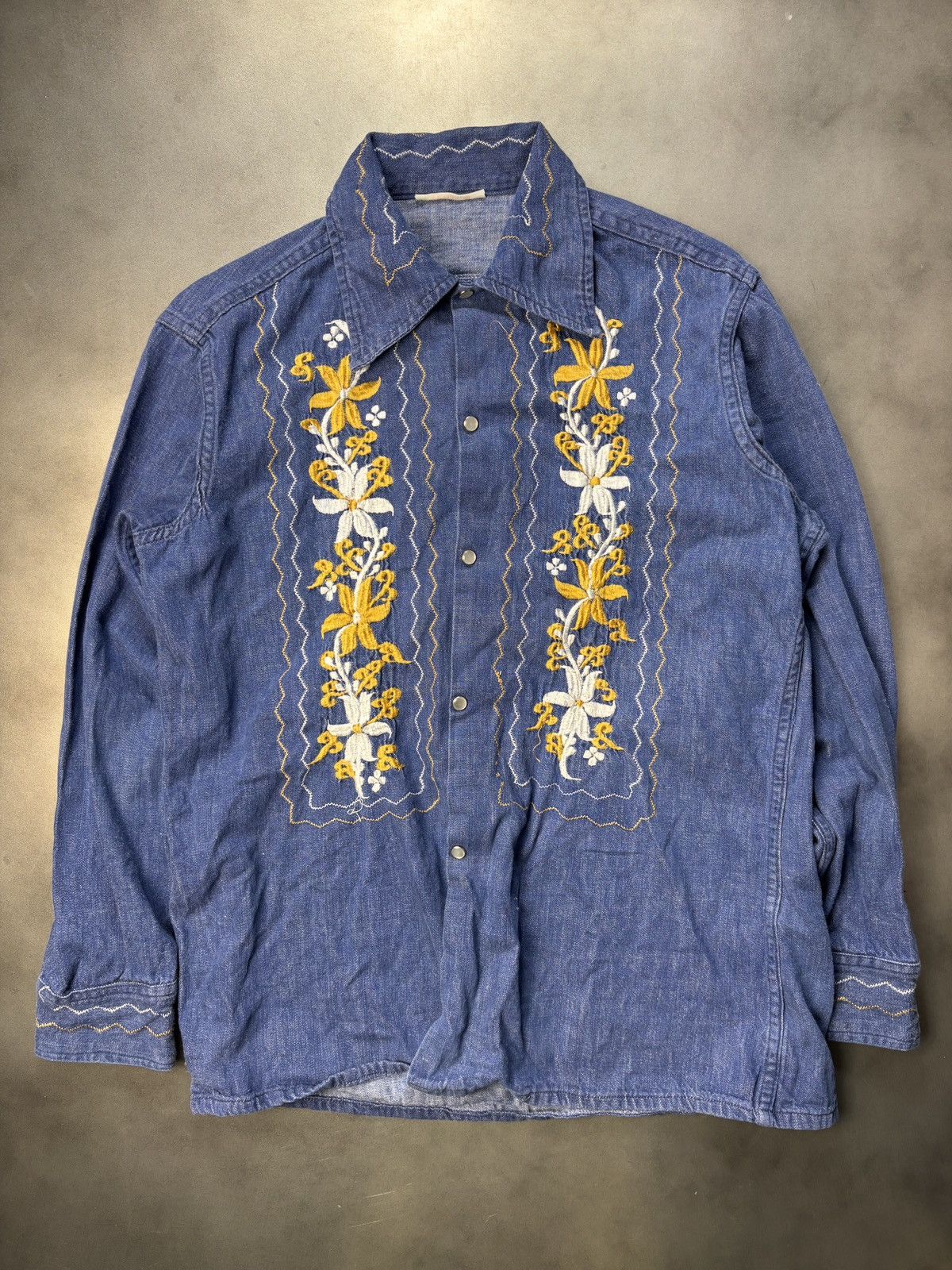 Mexicana × Vintage 1970s Denim Guayabera Shirt Vintage Embroidered Jean Jacket Size US M / EU 48-50 / 2 - 1 Thumbnail