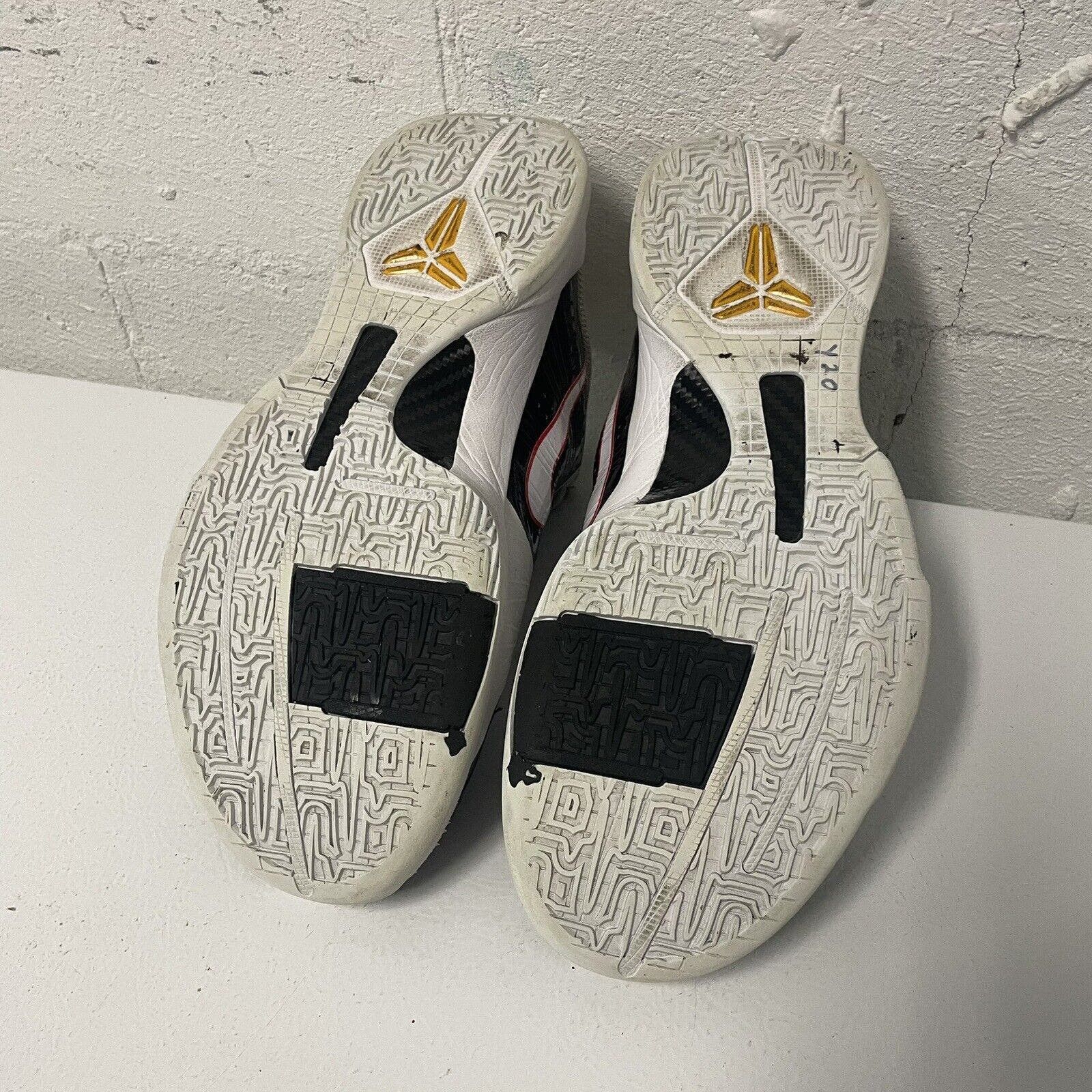 Nike Nike Zoom Kobe 5 Protro Alternate Bruce Lee 10.5 CD4991-101 Size US 10.5 / EU 43-44 - 10 Thumbnail