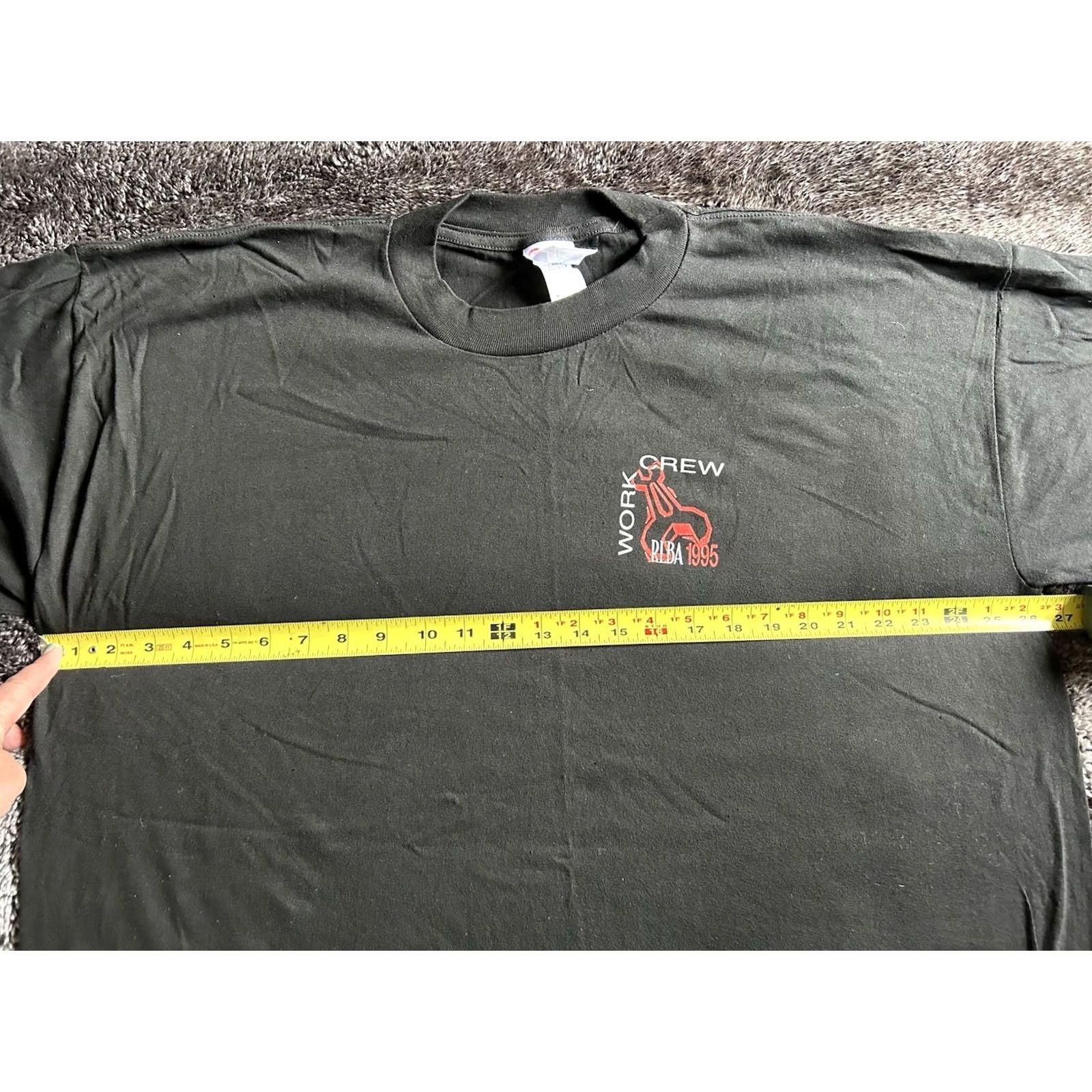 Anvil VINTAGE Reba McEntire Country Concert Tour Local Crew Shirt XL Black Men Short Sleeve T-Shirt 1995 Size US XL / EU 56 / 4 - 7 Thumbnail