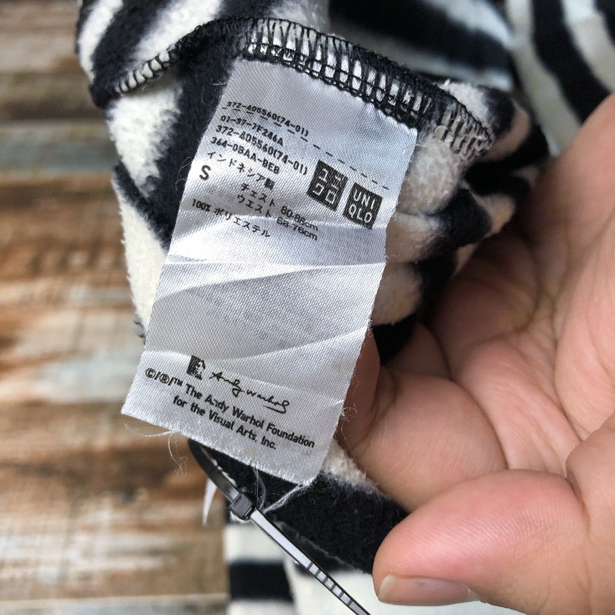 Andy Warhol Uniqlo X Andy Warhol Stripe White Sweater #A2288 Size US S / EU 44-46 / 1 - 10 Thumbnail