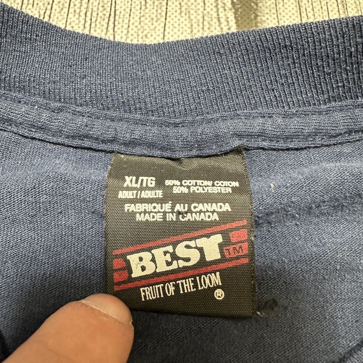 Fruit Of The Loom × Vintage Vintage Banff Canada tee Size US XL / EU 56 / 4 - 5 Thumbnail