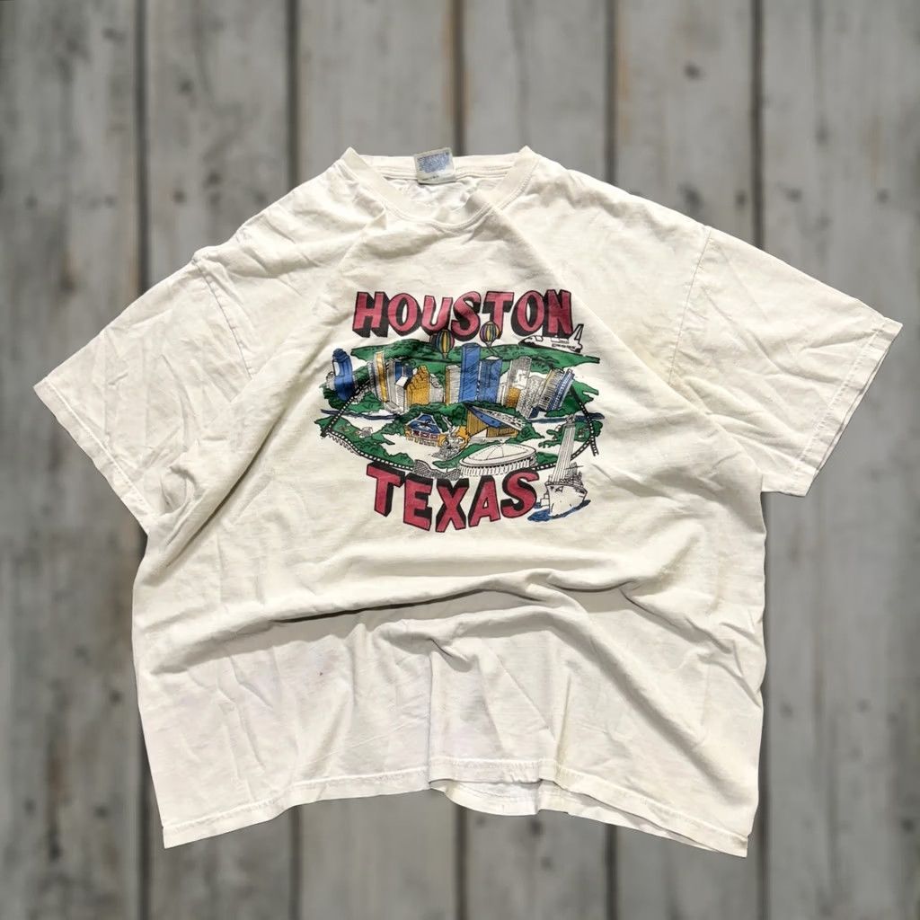 Hanes Hanes T-shirt Men XL White 100% Cotton Distressed Stained Houston Texas Hanes White Distressed Mens XL White Size US XL / EU 56 / 4 - 1 Thumbnail