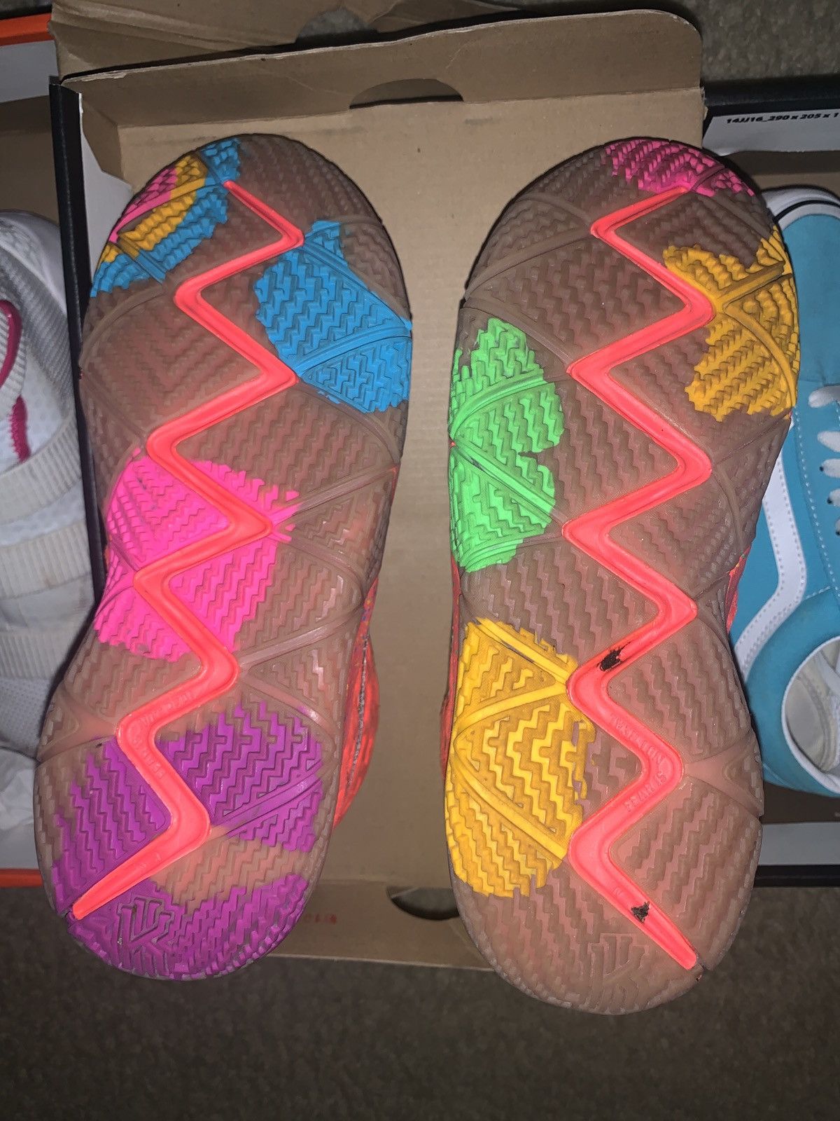 Nike Kyrie 4 Lucky Charms Size US 5.5 / EU 38 - 5 Thumbnail