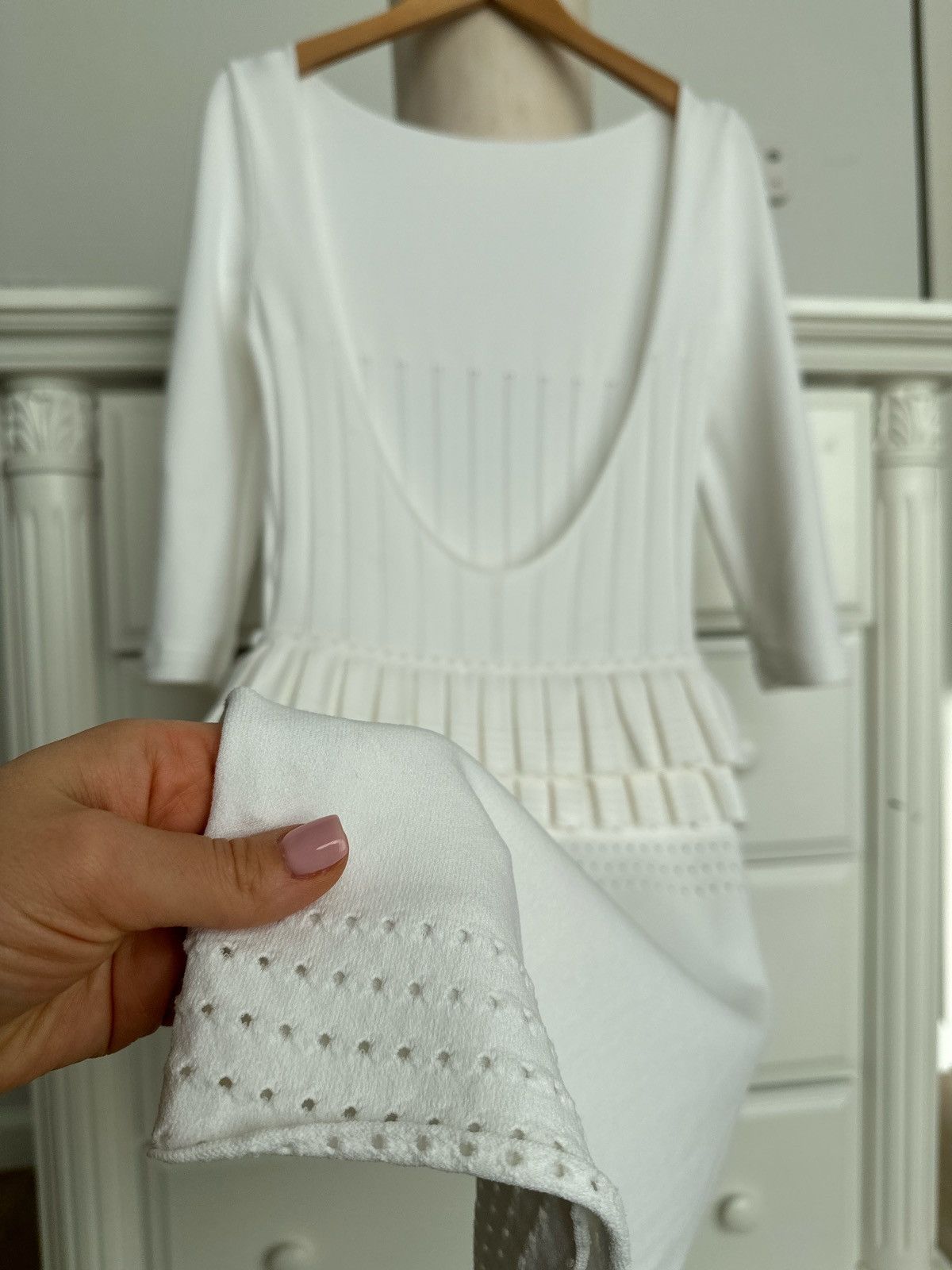 Dsquared2 Dsquared2 White Knit Open Back Dress – Made in Italy Size S / US 4 / IT 40 - 16 Thumbnail