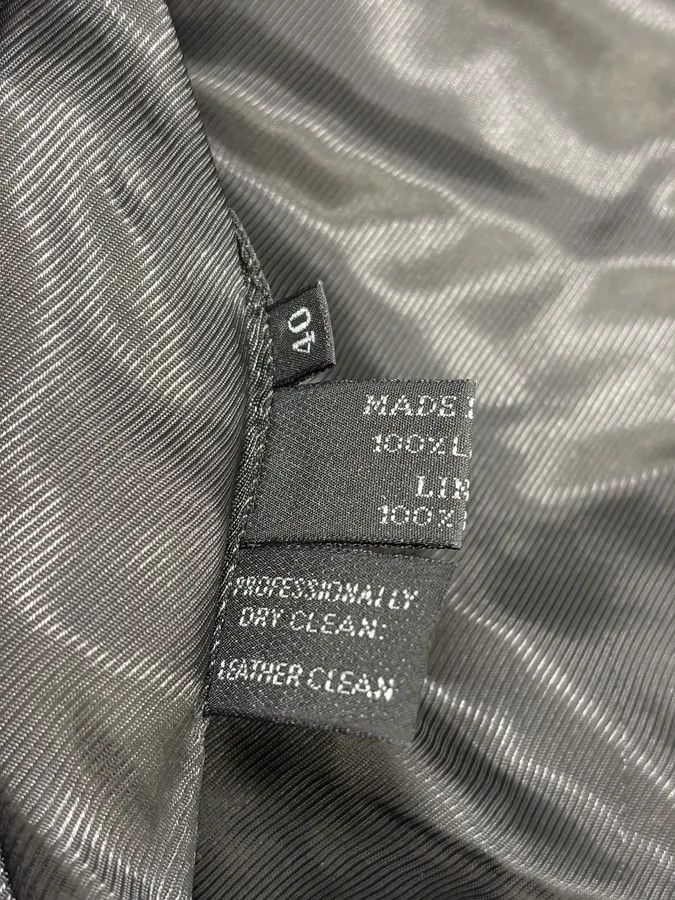 Prada 2000s Prada Black Minimalist Leather Blazer Jacket Size M / US 6-8 / IT 42-44 - 10 Thumbnail