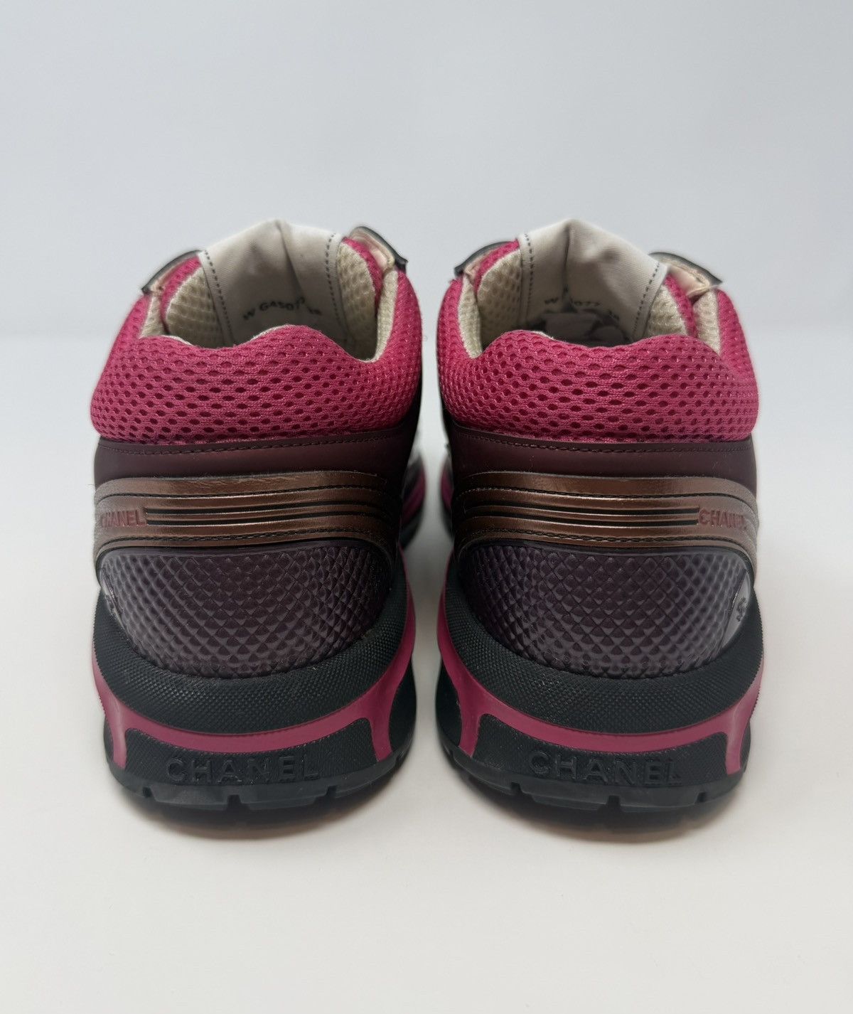 Chanel Chanel CC Low Top Trainer Sneaker Pink/Burgandy Size US 8 / IT 38 - 5 Thumbnail