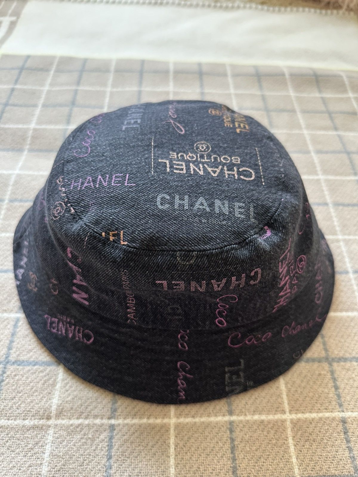 Chanel Chanel 22P graffiti denim bucket hat size Size ONE SIZE - 1 Thumbnail