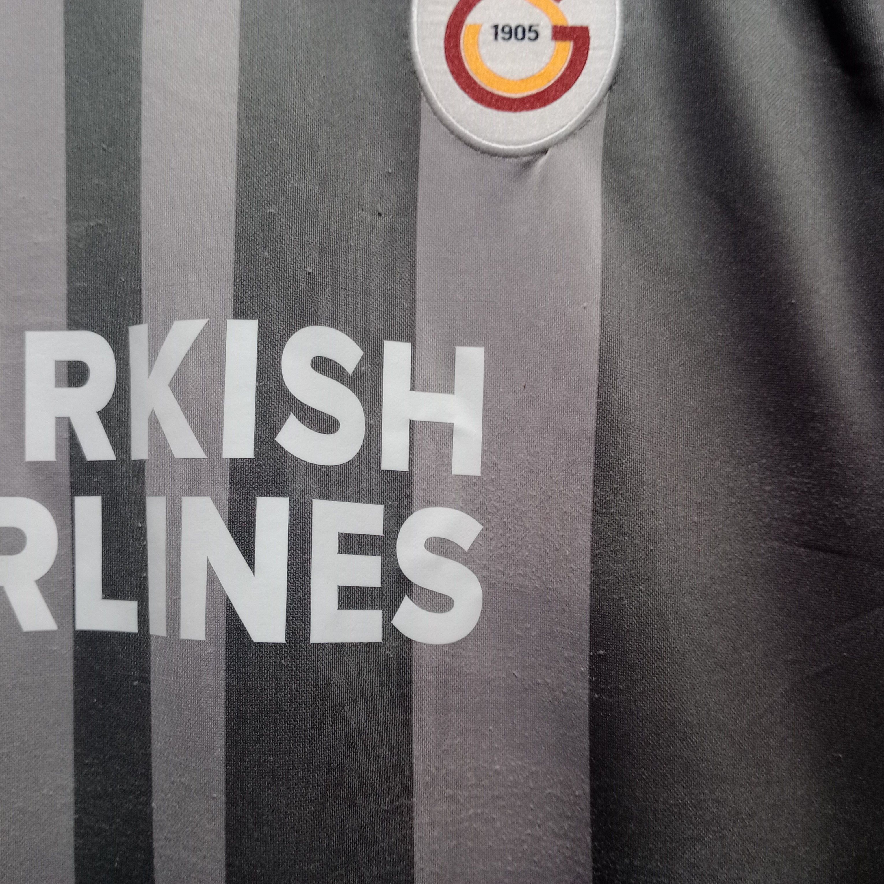 Nike Galatasaray 2019-2020 Third Jersey Falcao 9 Size US XL / EU 56 / 4 - 12 Thumbnail